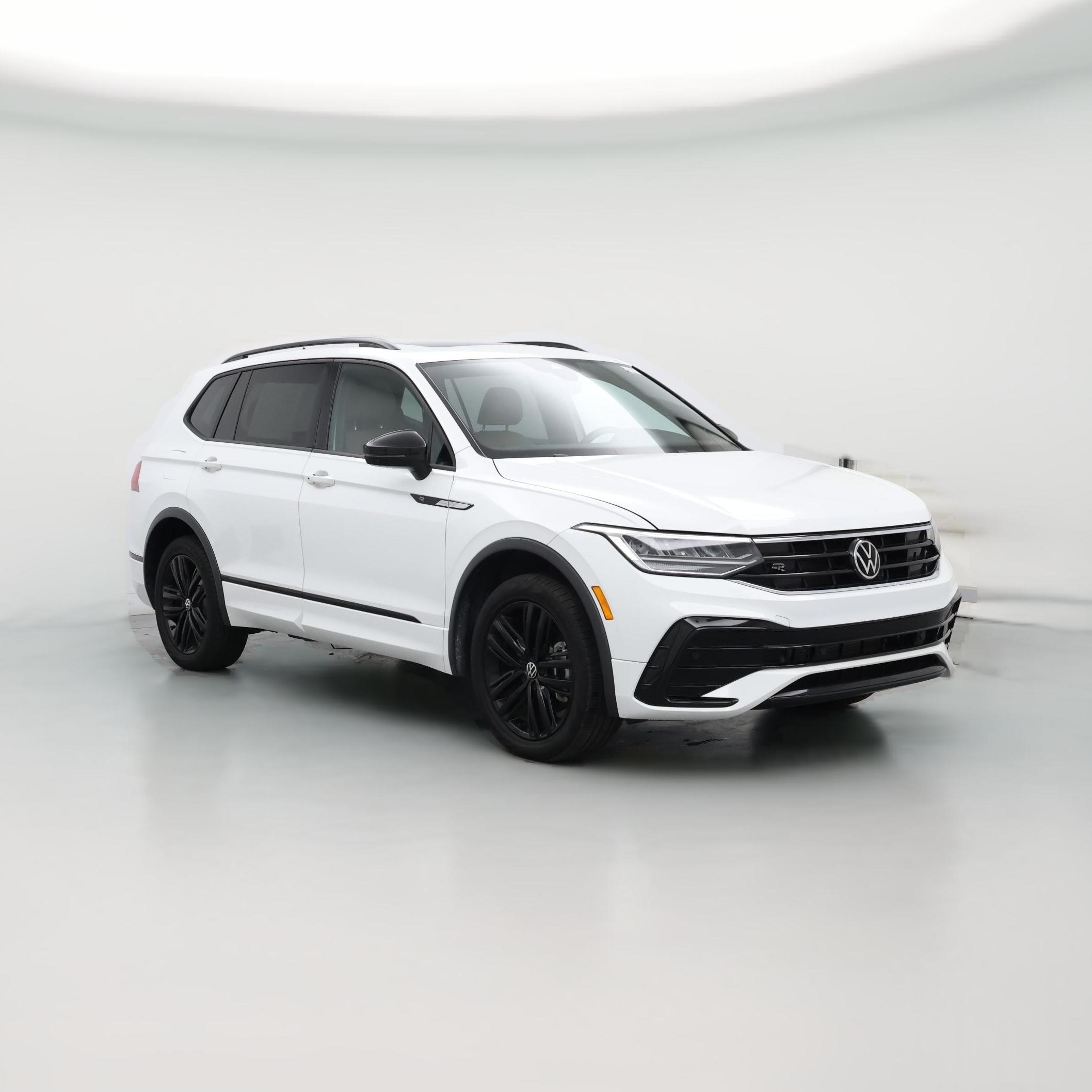 Thumbnail: 2022 Volkswagen Tiguan - 1