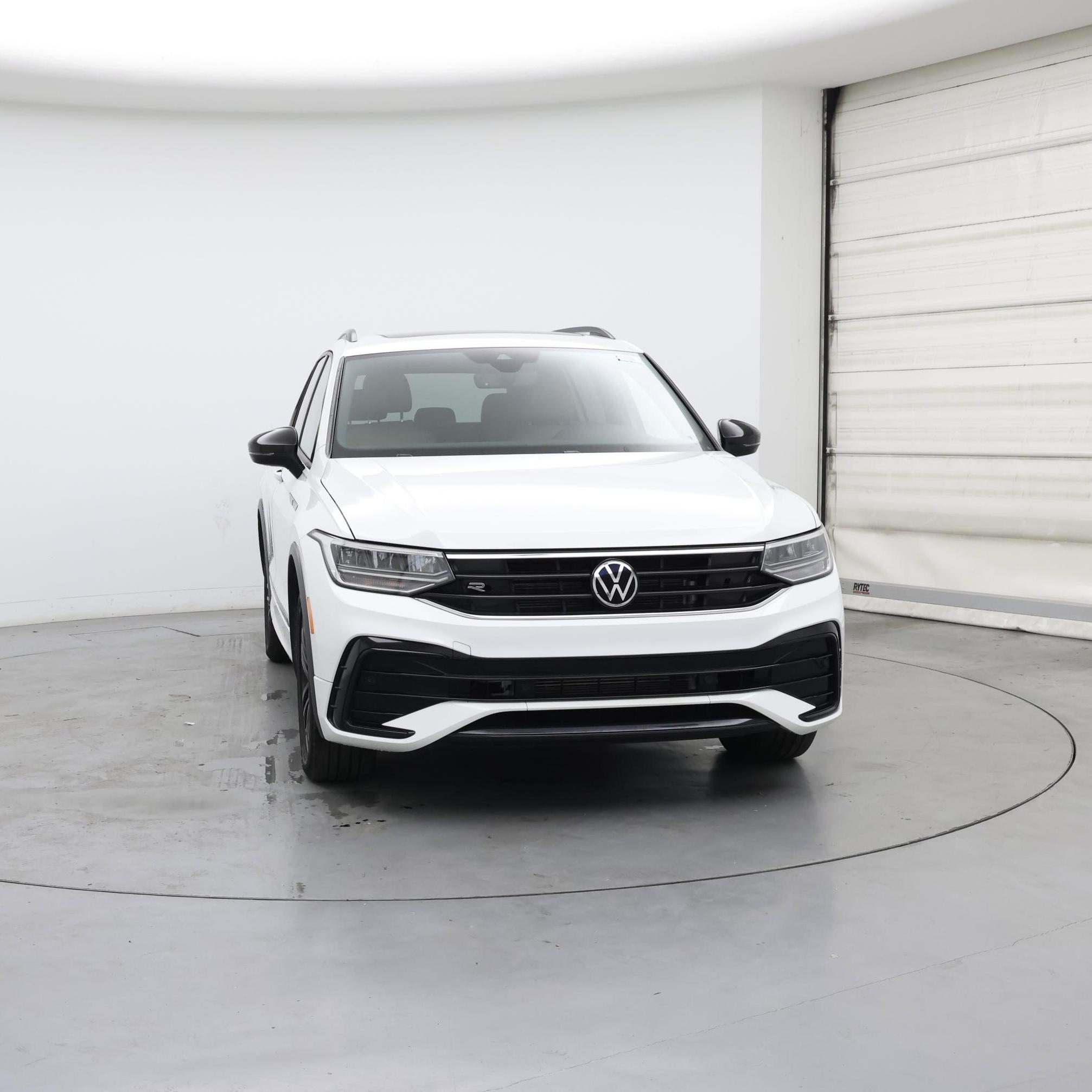 Thumbnail: 2022 Volkswagen Tiguan - 5