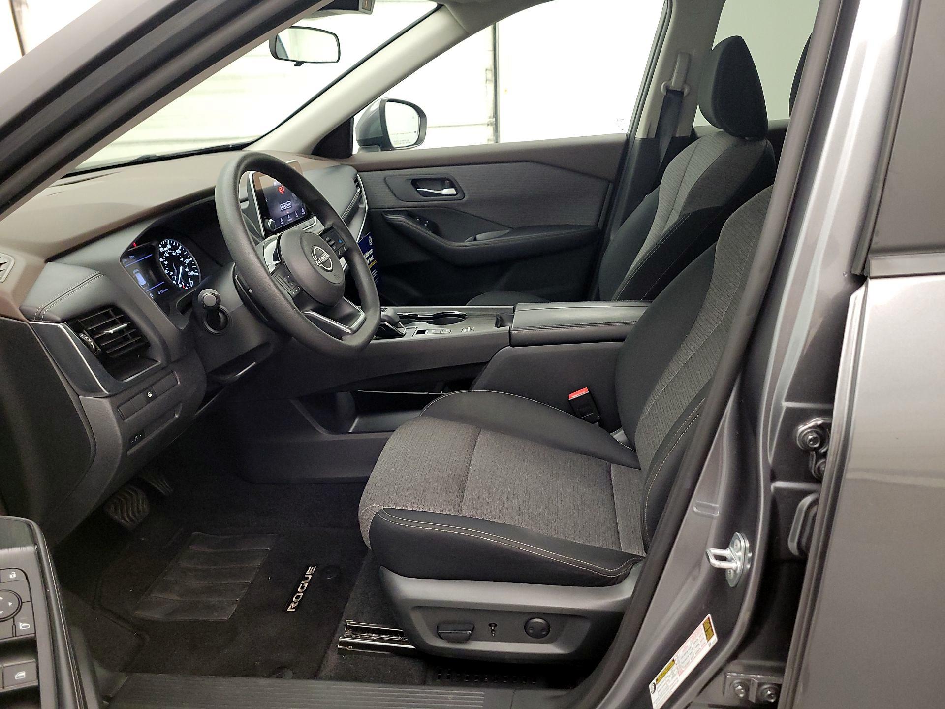 Thumbnail: 2023 Nissan Rogue - 11