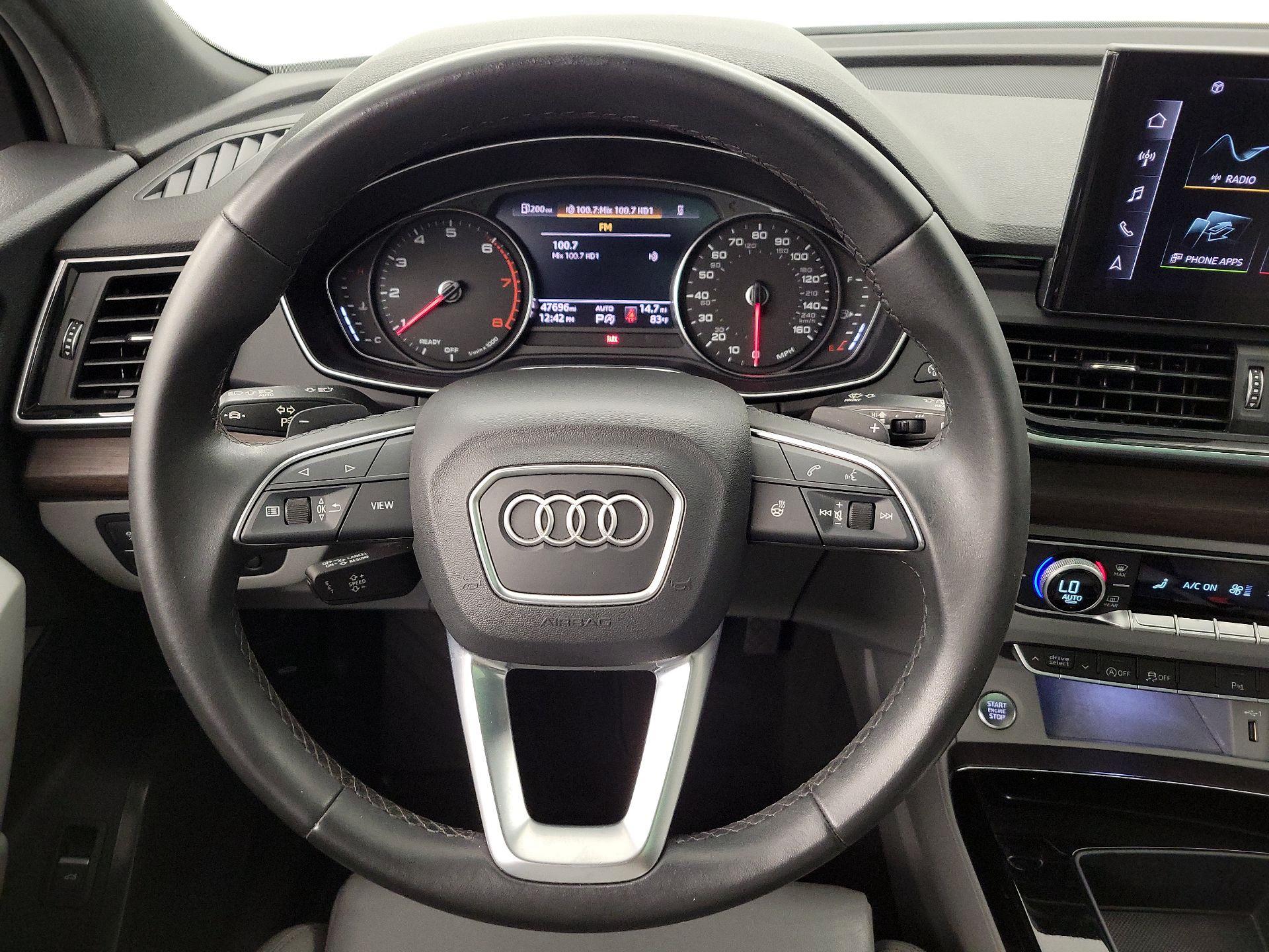 Thumbnail: 2022 Audi Q5 - 10