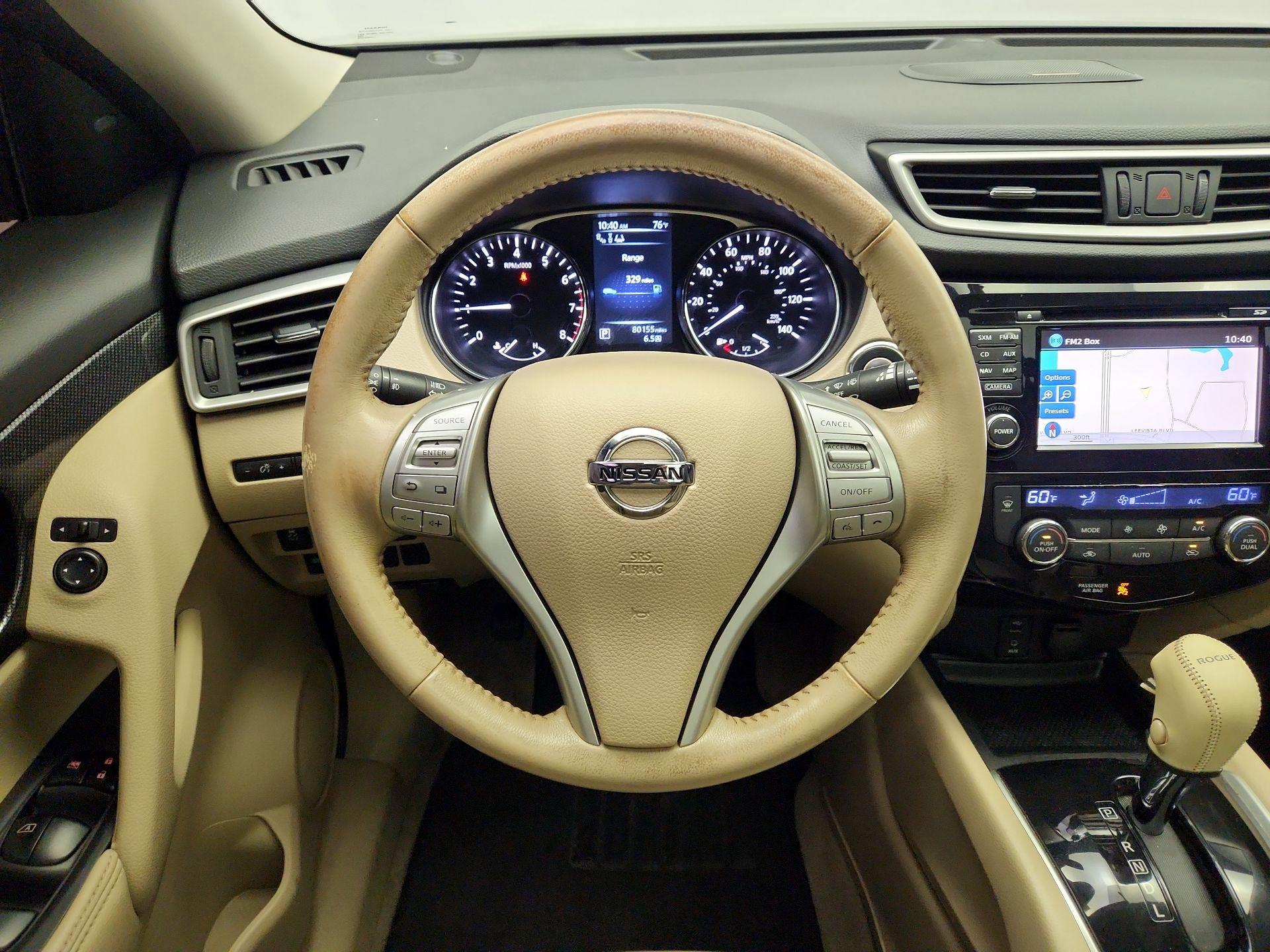 Thumbnail: 2015 Nissan Rogue - 10