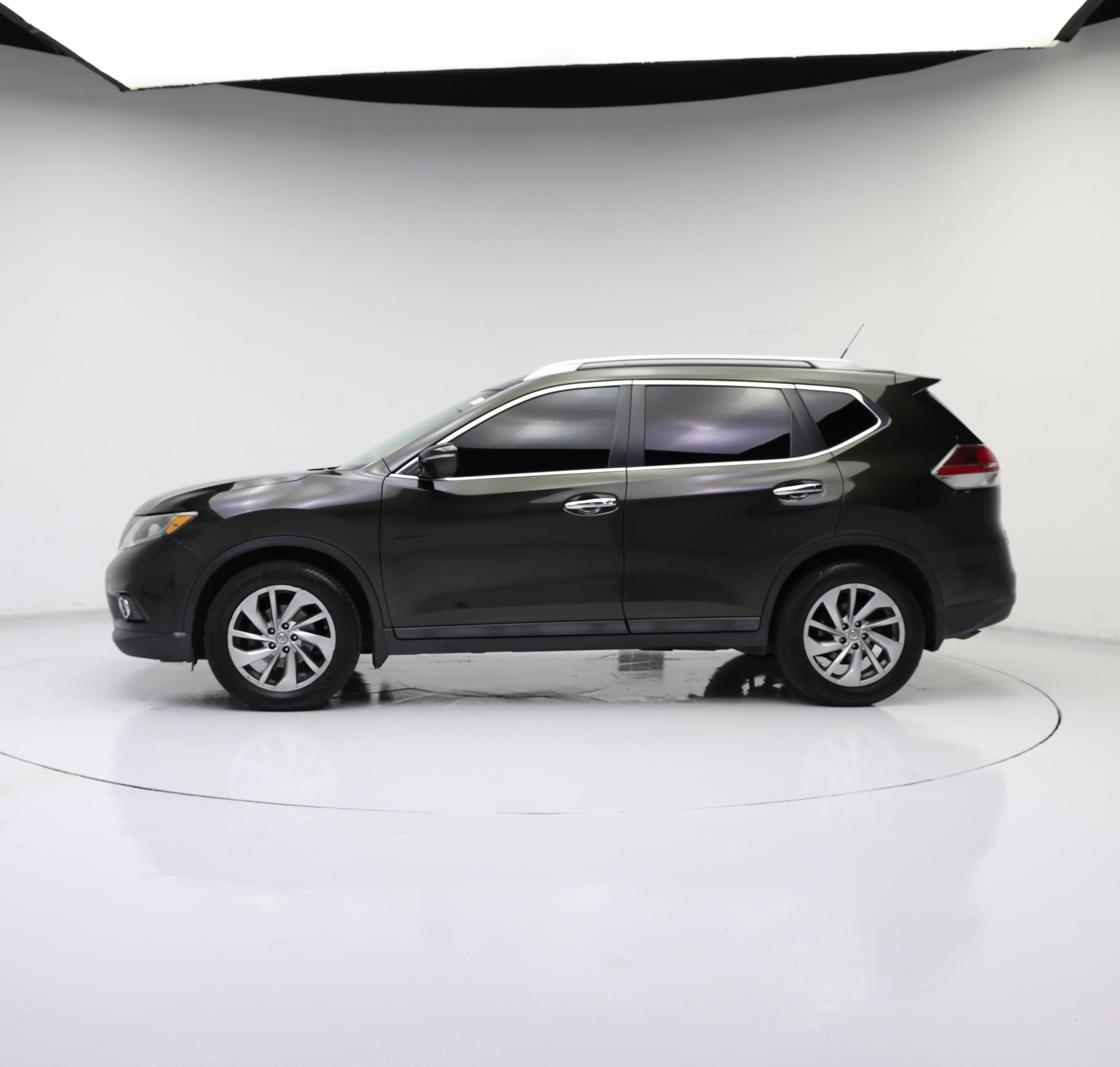 Thumbnail: 2015 Nissan Rogue - 3