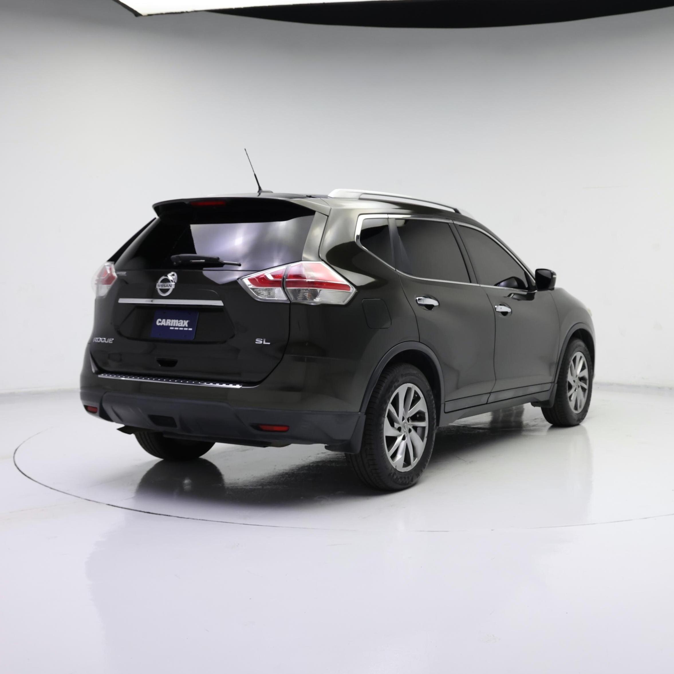 Thumbnail: 2015 Nissan Rogue - 8