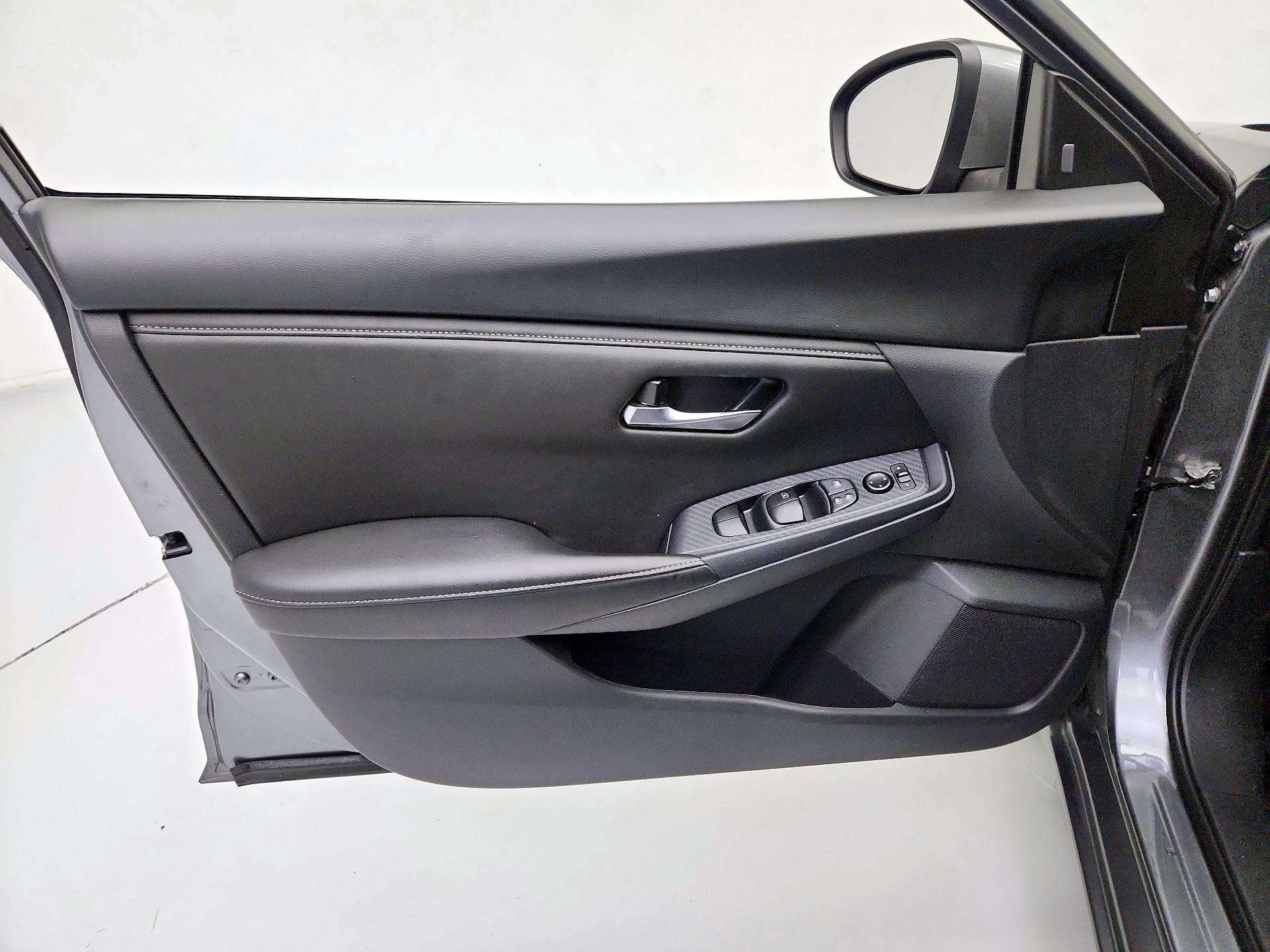Thumbnail: 2024 Nissan Sentra - 12