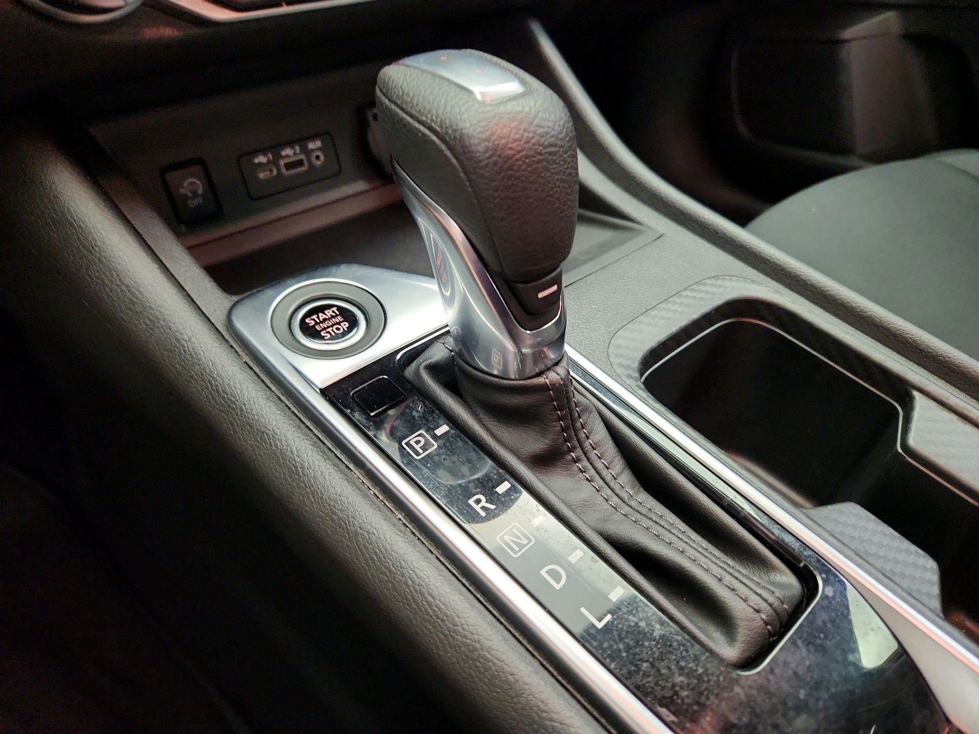 Thumbnail: 2024 Nissan Sentra - 17