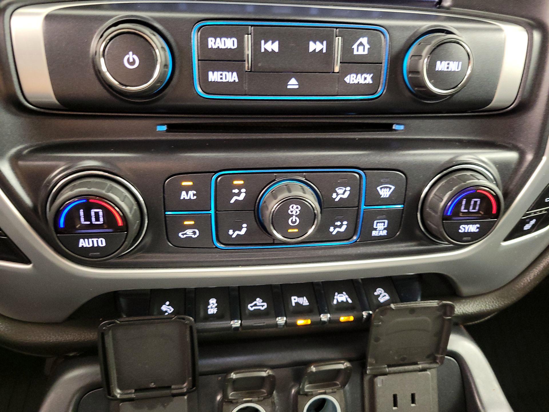 Thumbnail: 2018 GMC Sierra 1500 - 17
