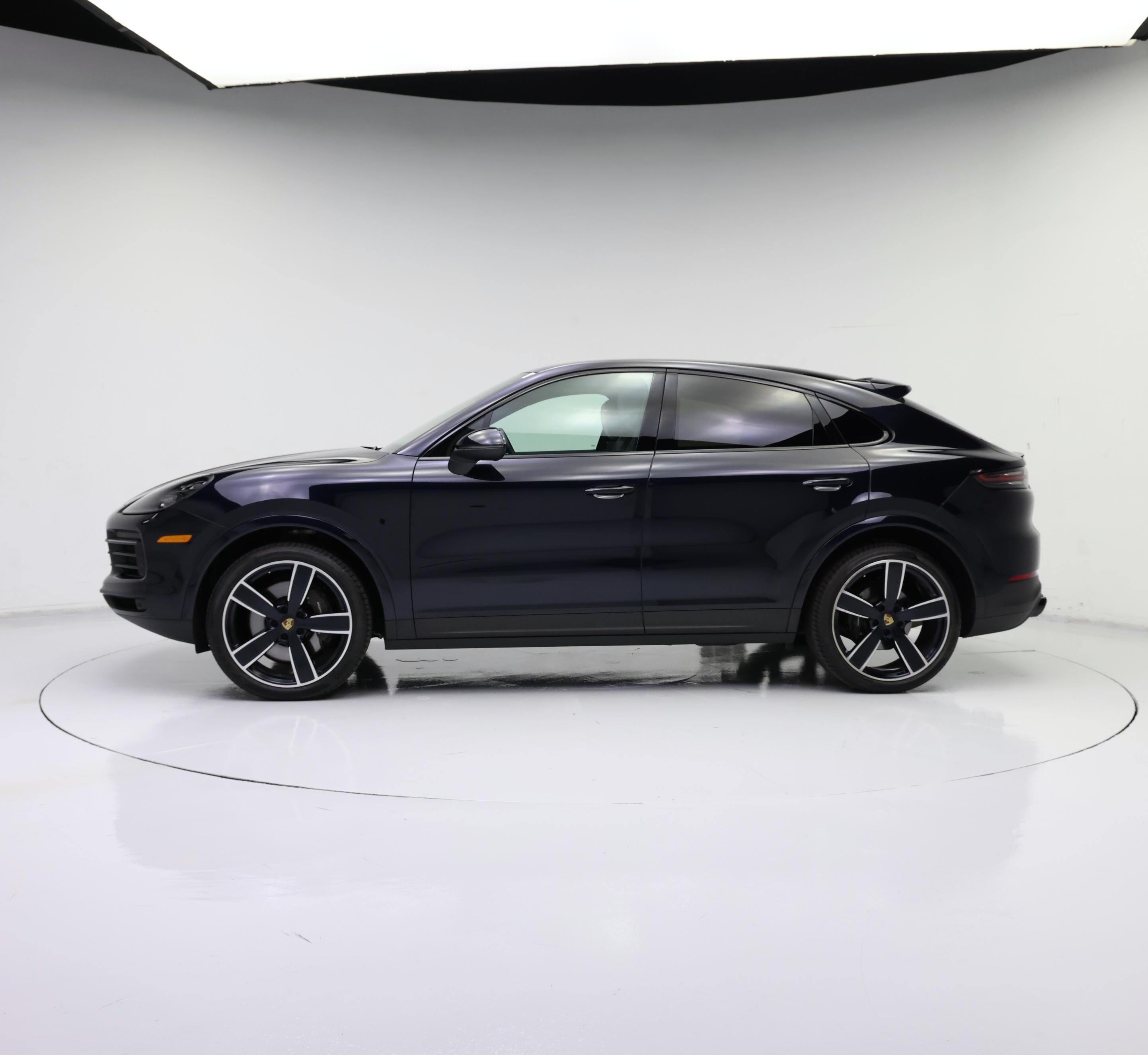 Thumbnail: 2023 Porsche Cayenne - 3