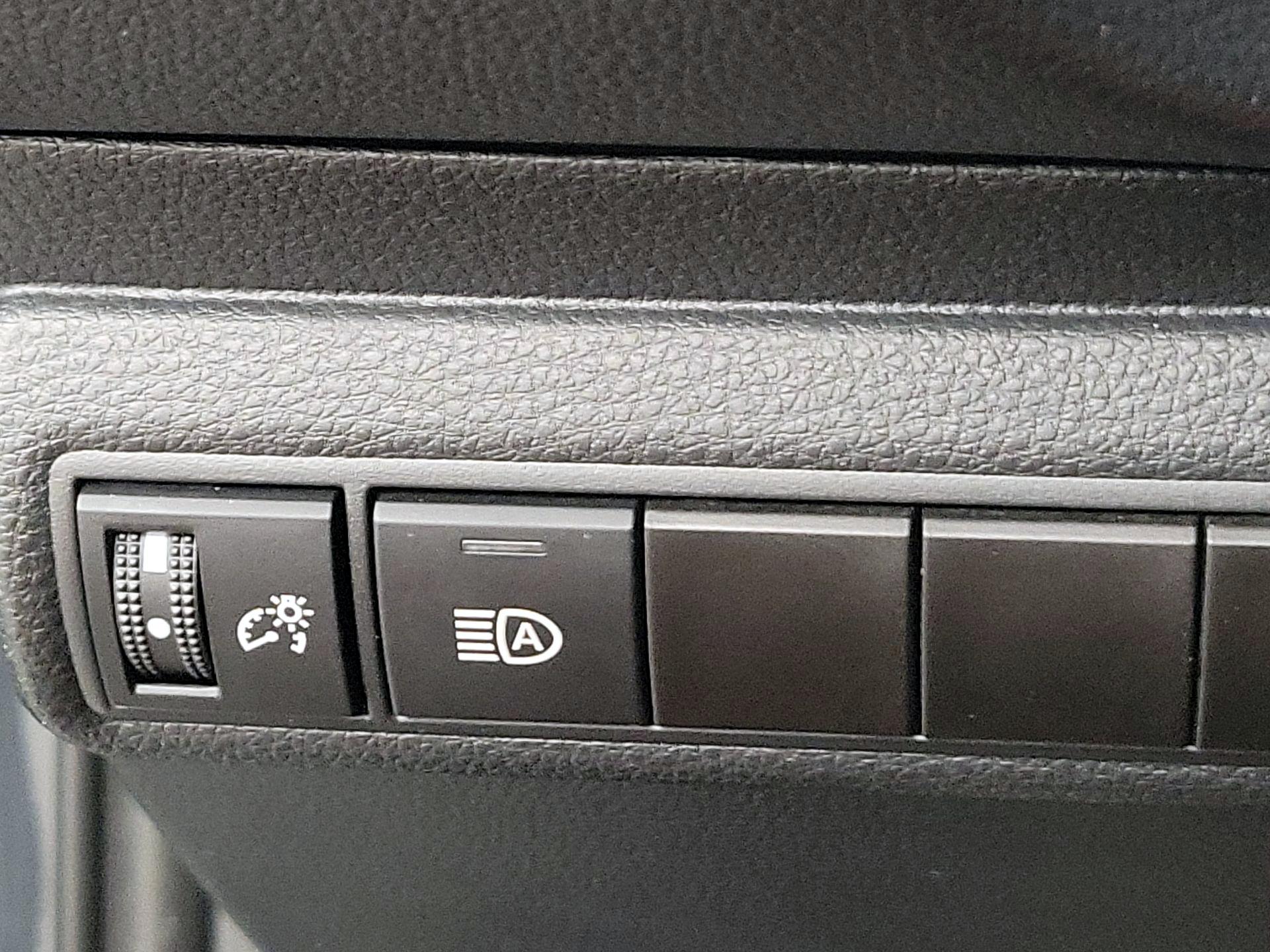 Thumbnail: 2024 Toyota Corolla - 13