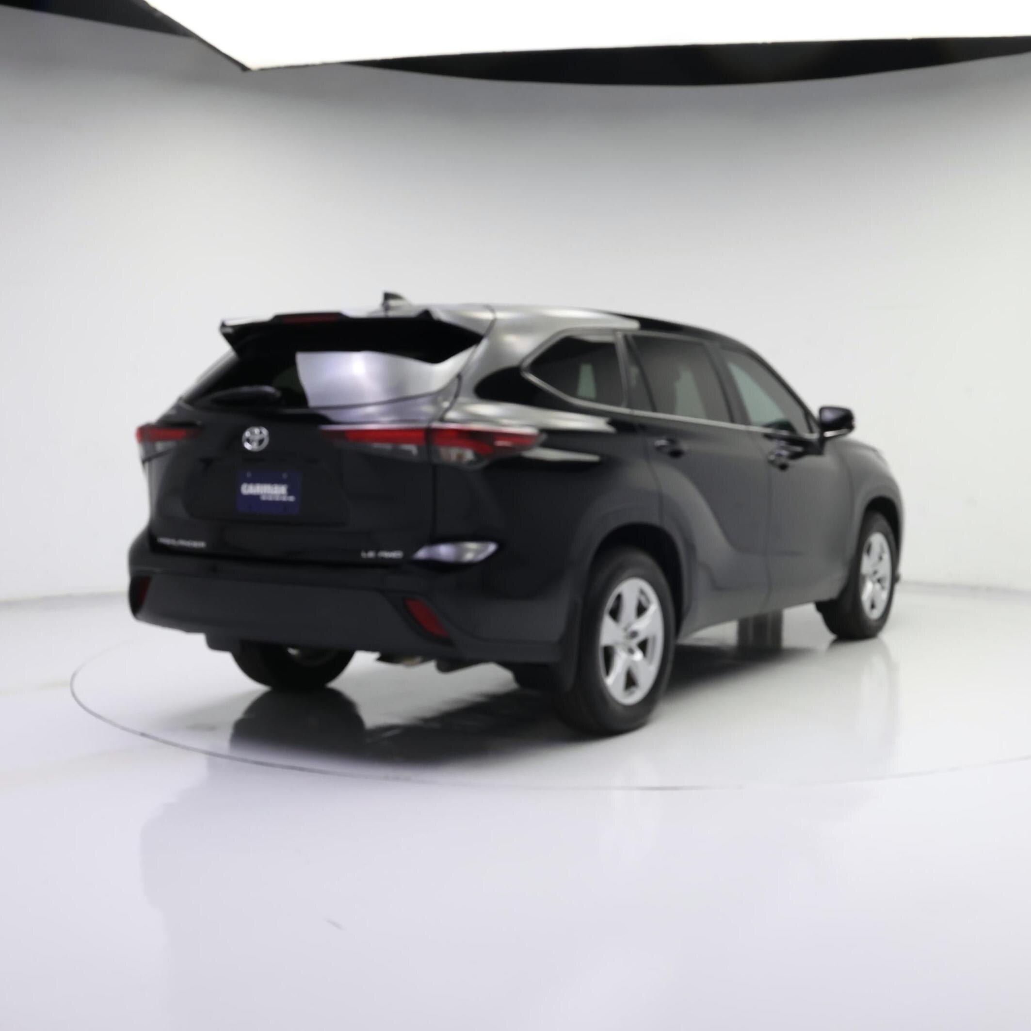 Thumbnail: 2024 Toyota Highlander - 8