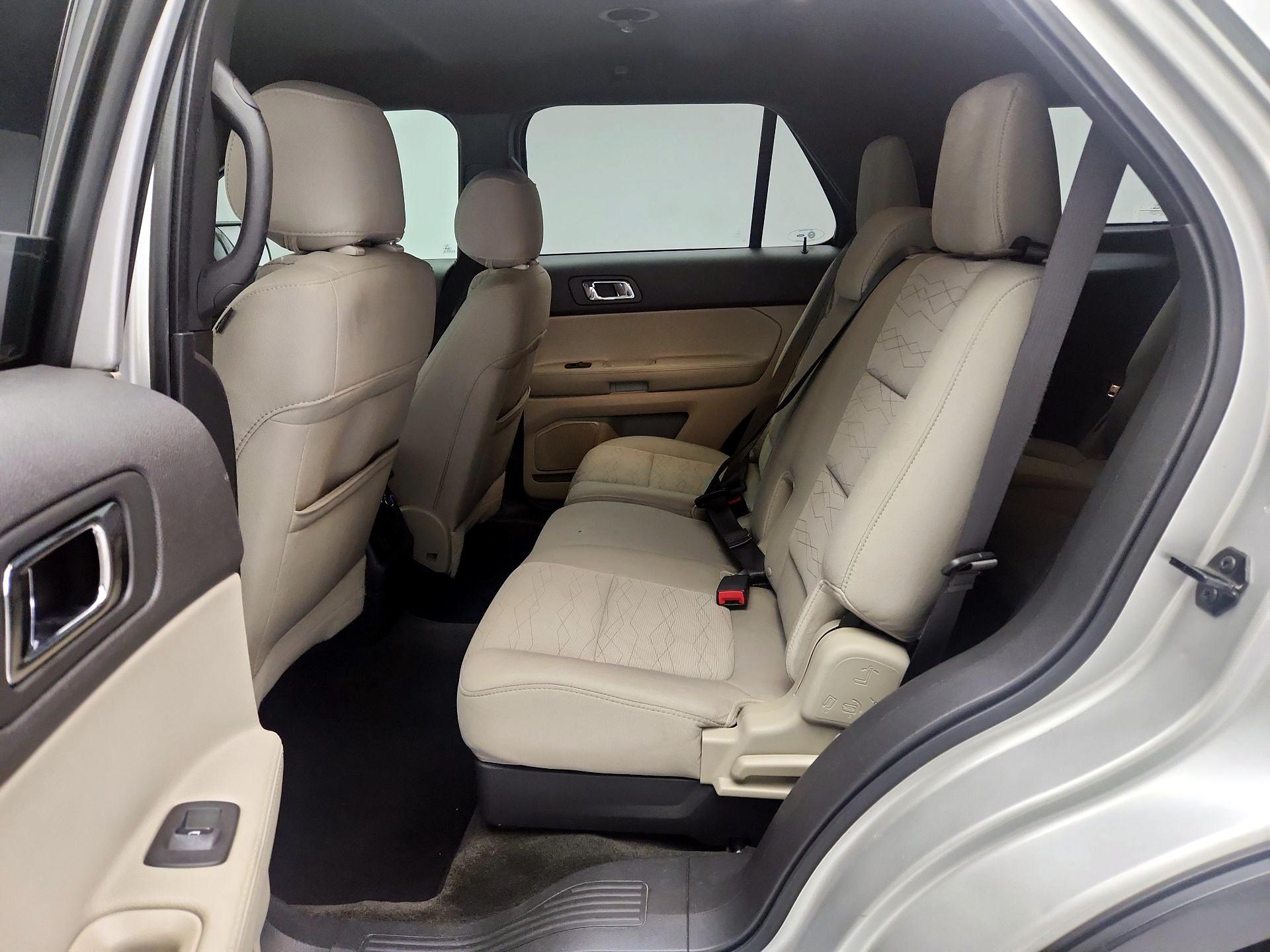 Thumbnail: 2014 Ford Explorer - 18