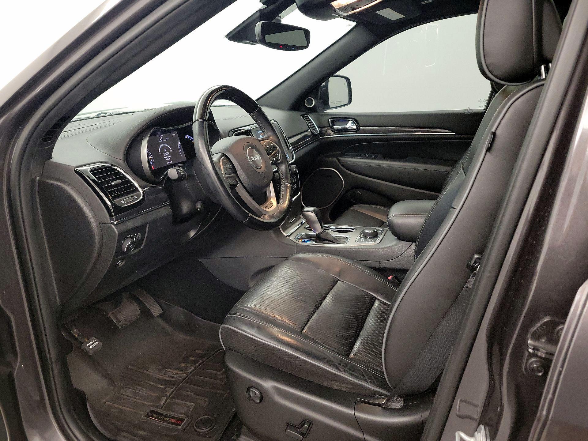 Thumbnail: 2020 Jeep Grand Cherokee - 11