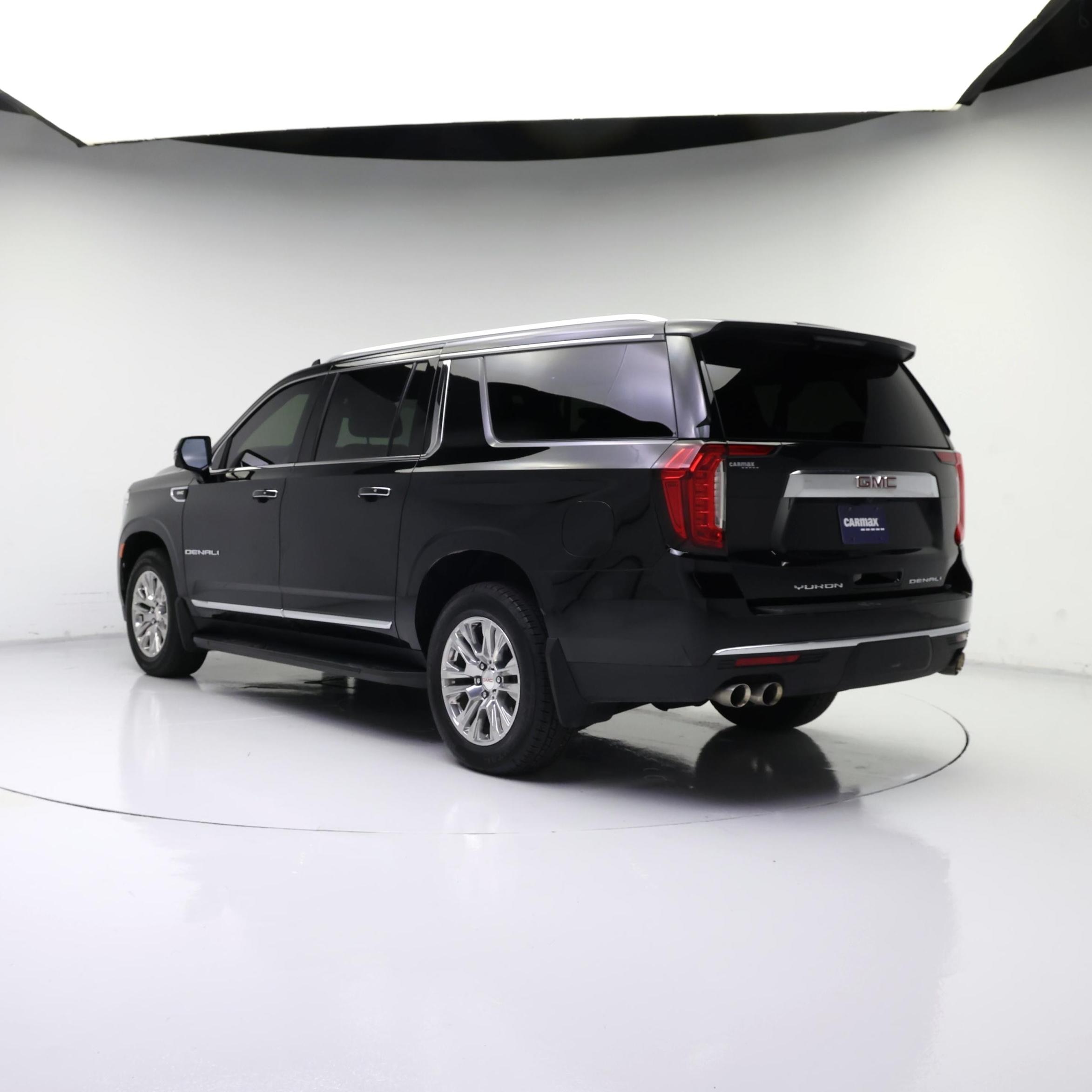 Thumbnail: 2022 GMC Yukon XL - 2