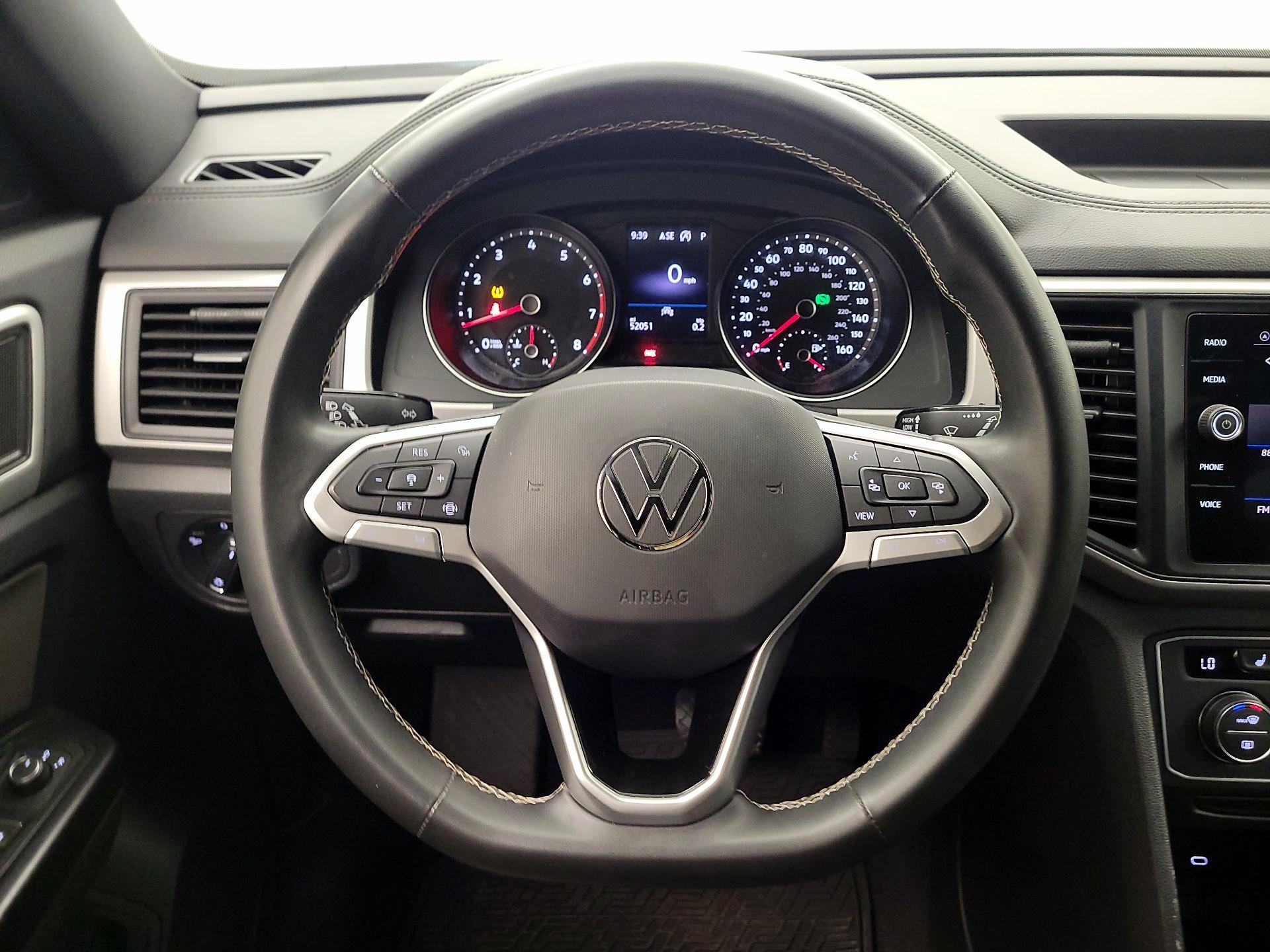 Thumbnail: 2021 Volkswagen Atlas - 10