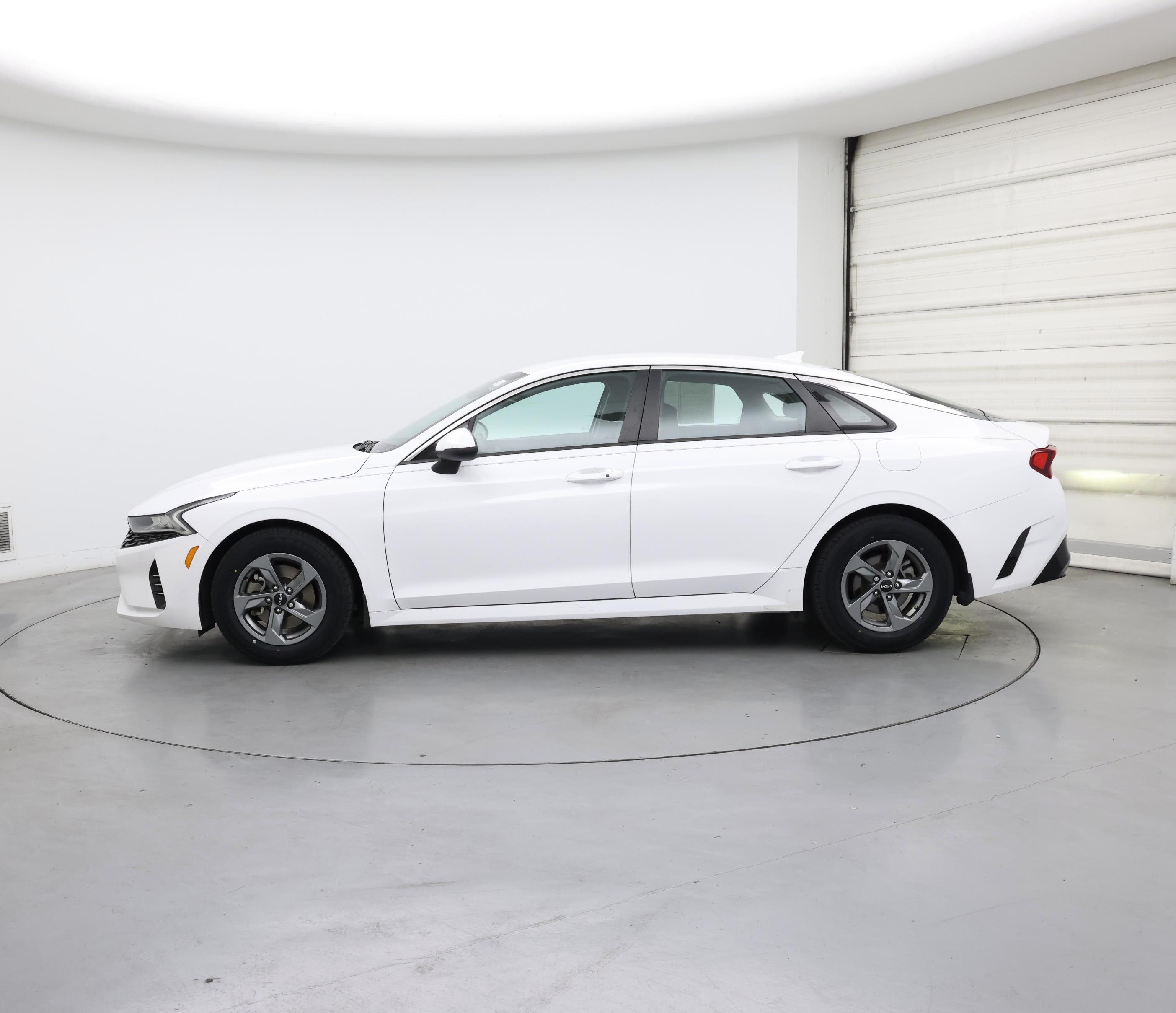 Thumbnail: 2022 Kia K5 - 3