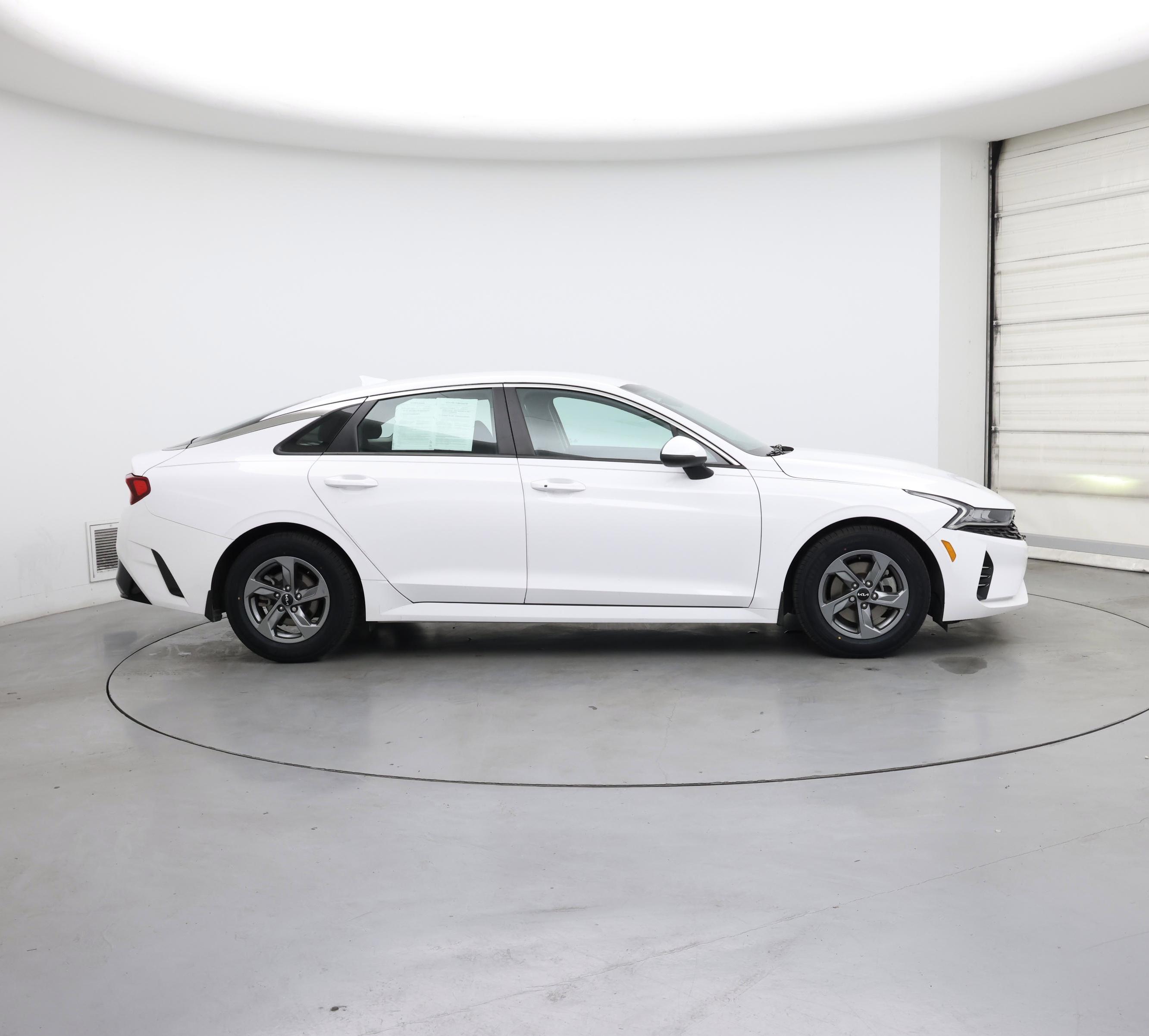Thumbnail: 2022 Kia K5 - 7