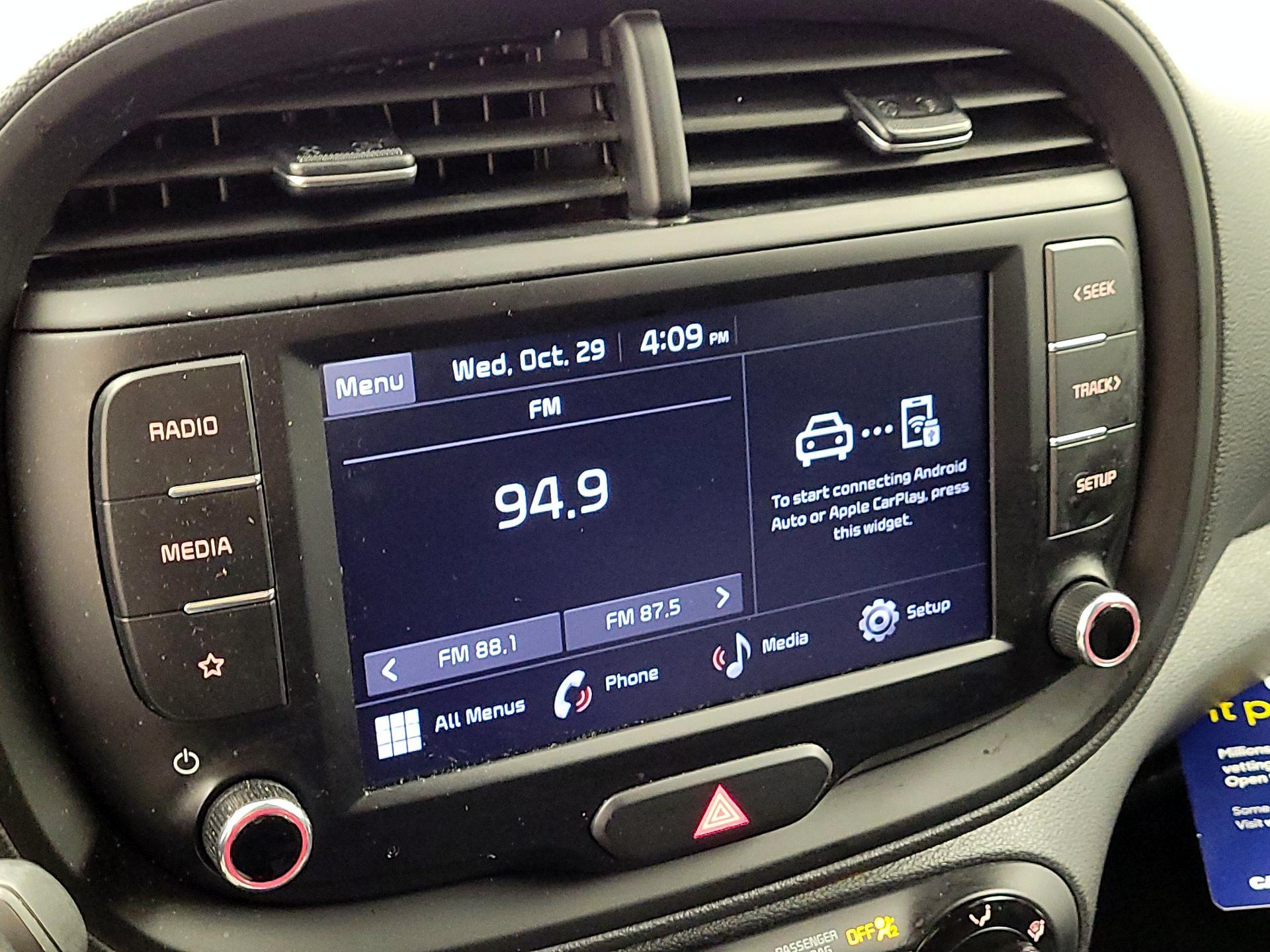 Thumbnail: 2022 Kia Soul - 15