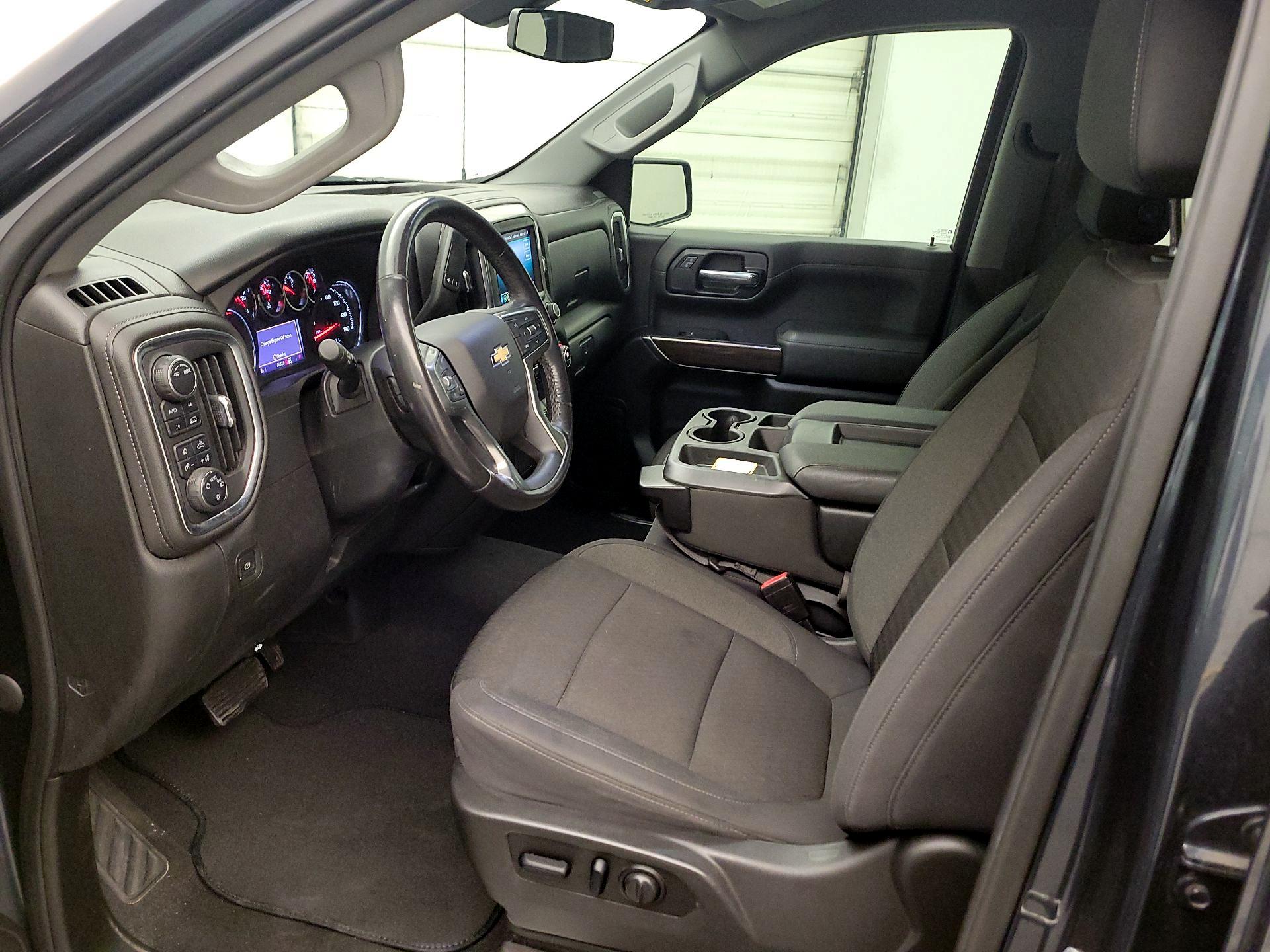 Thumbnail: 2021 Chevrolet Silverado 1500 - 11