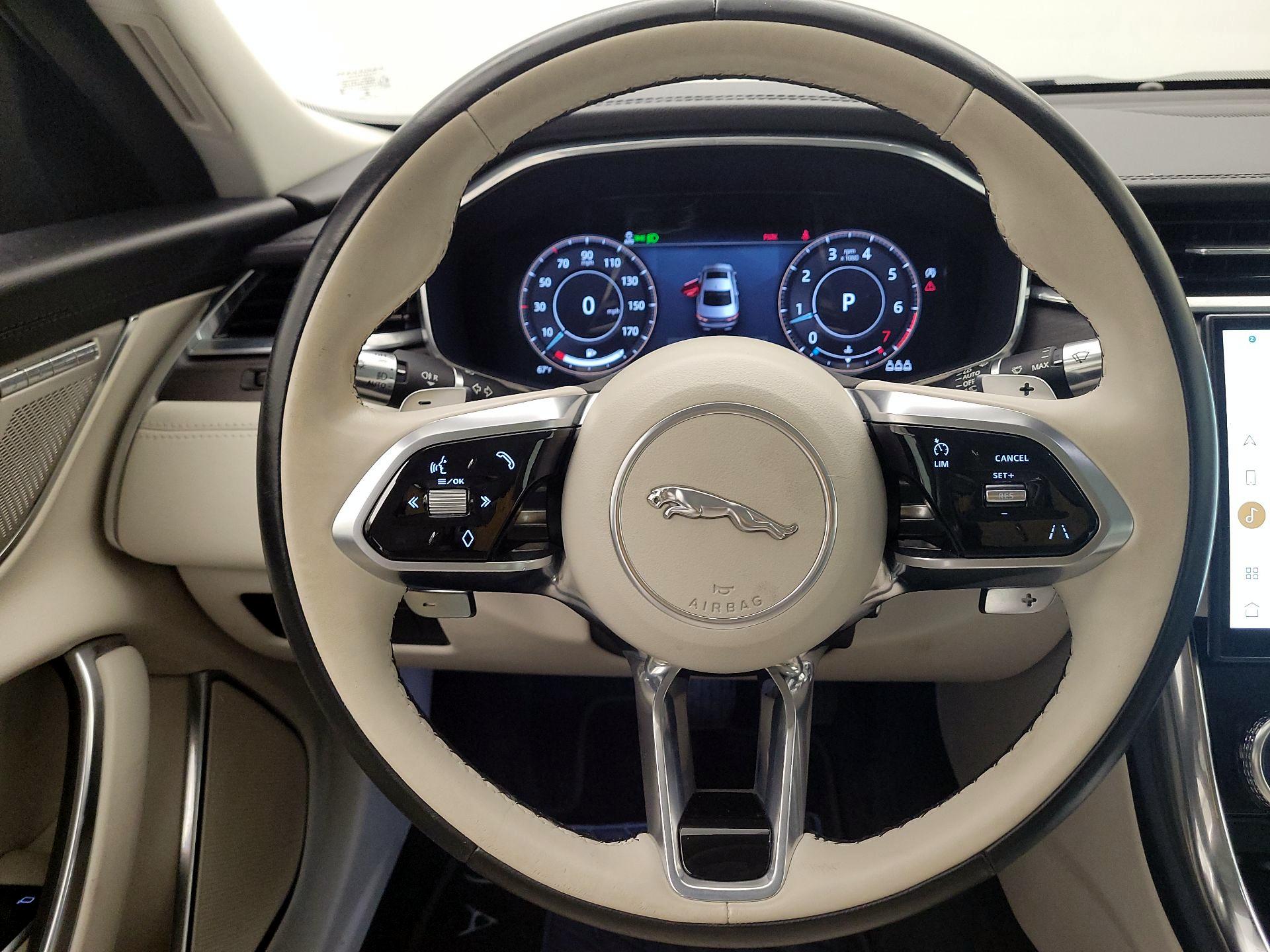 Thumbnail: 2021 Jaguar XF - 10
