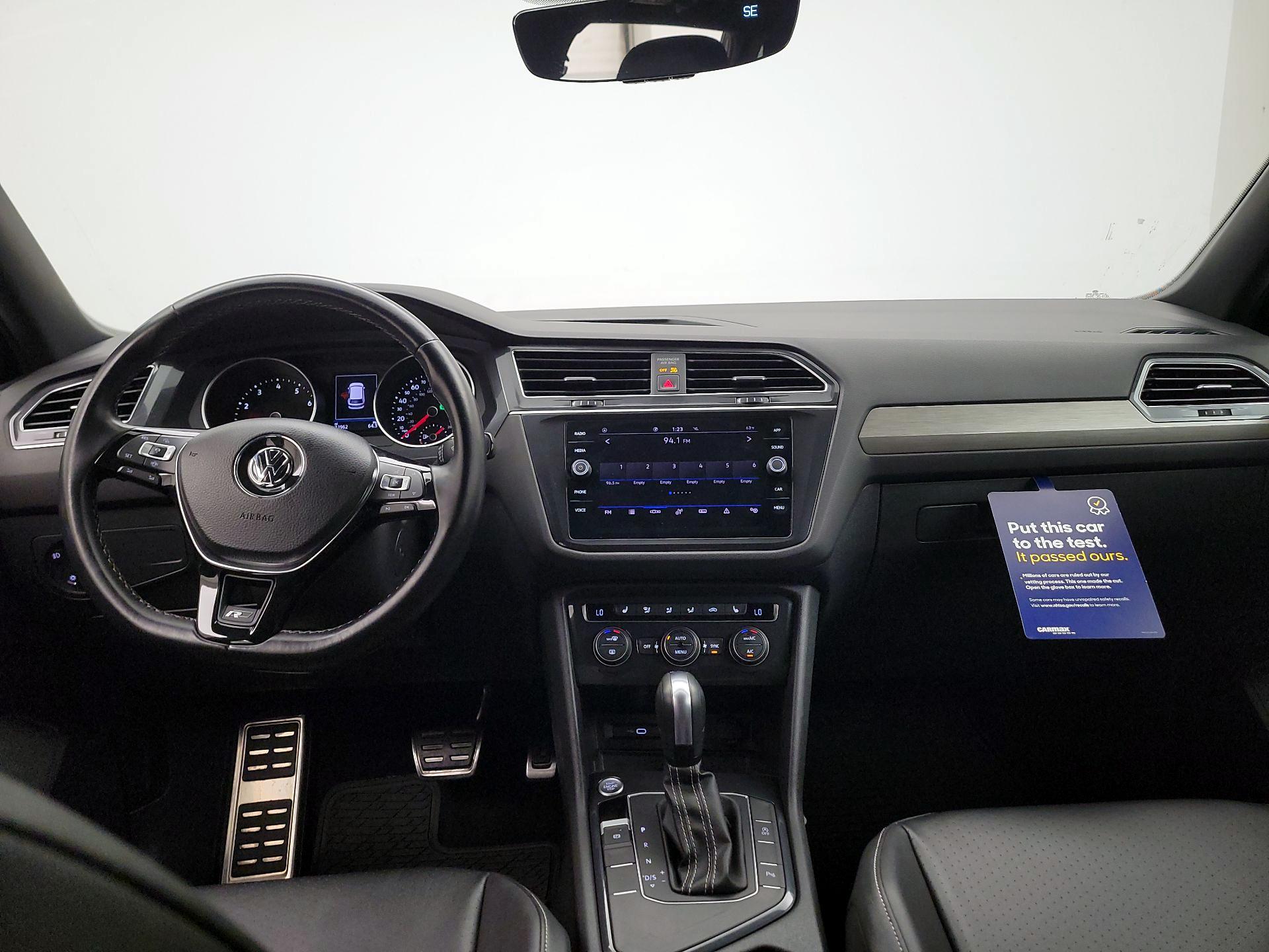 Thumbnail: 2021 Volkswagen Tiguan - 9