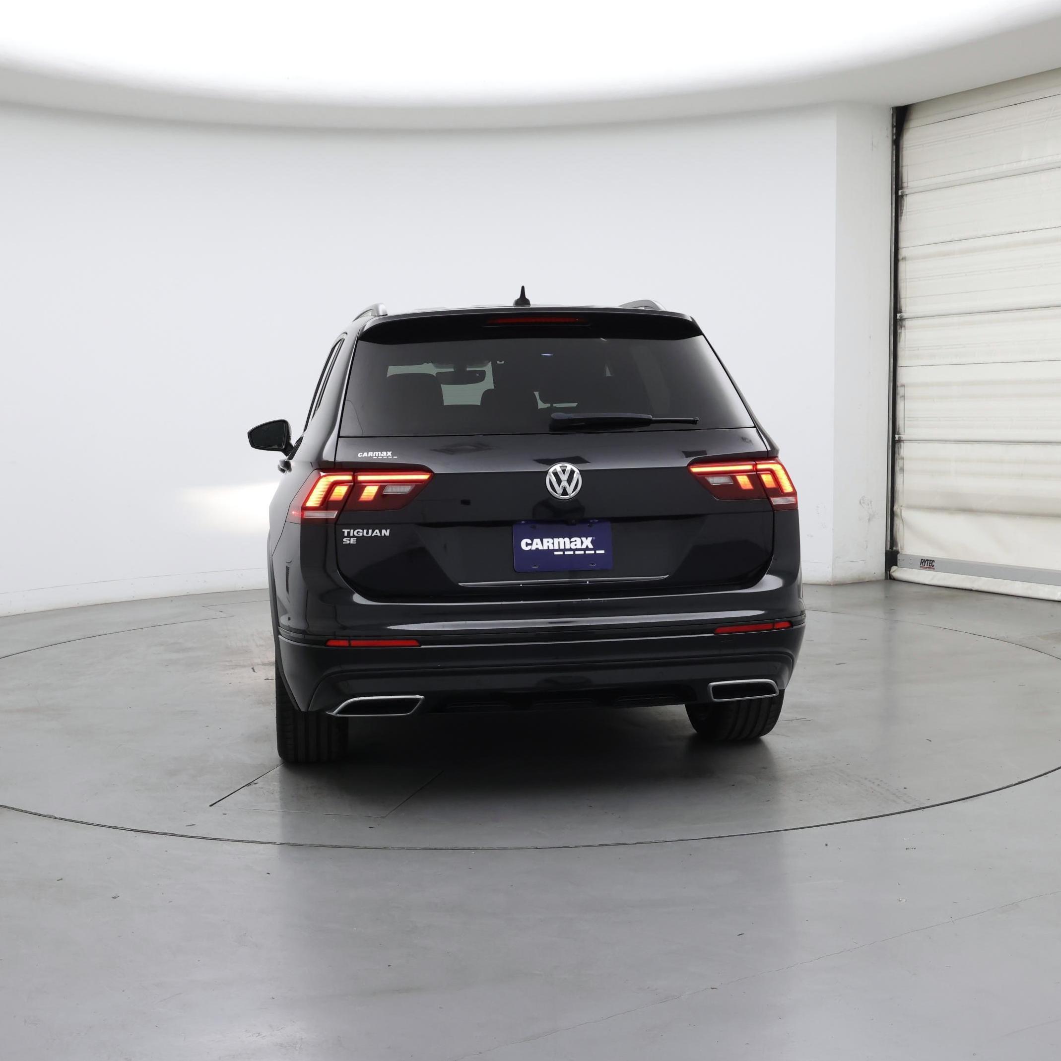 Thumbnail: 2021 Volkswagen Tiguan - 6