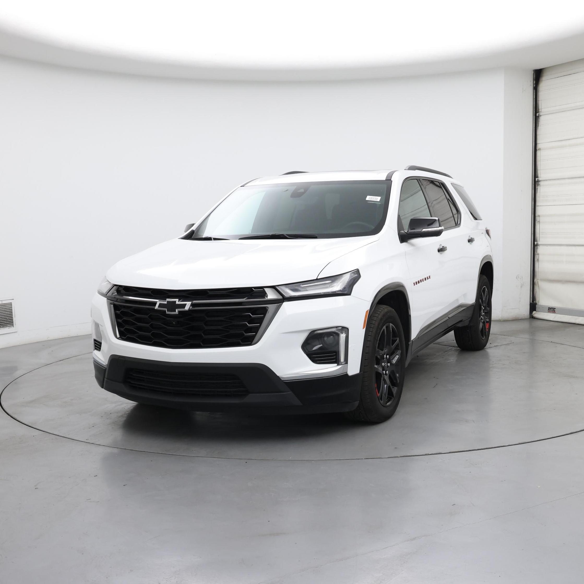 Thumbnail: 2023 Chevrolet Traverse - 4