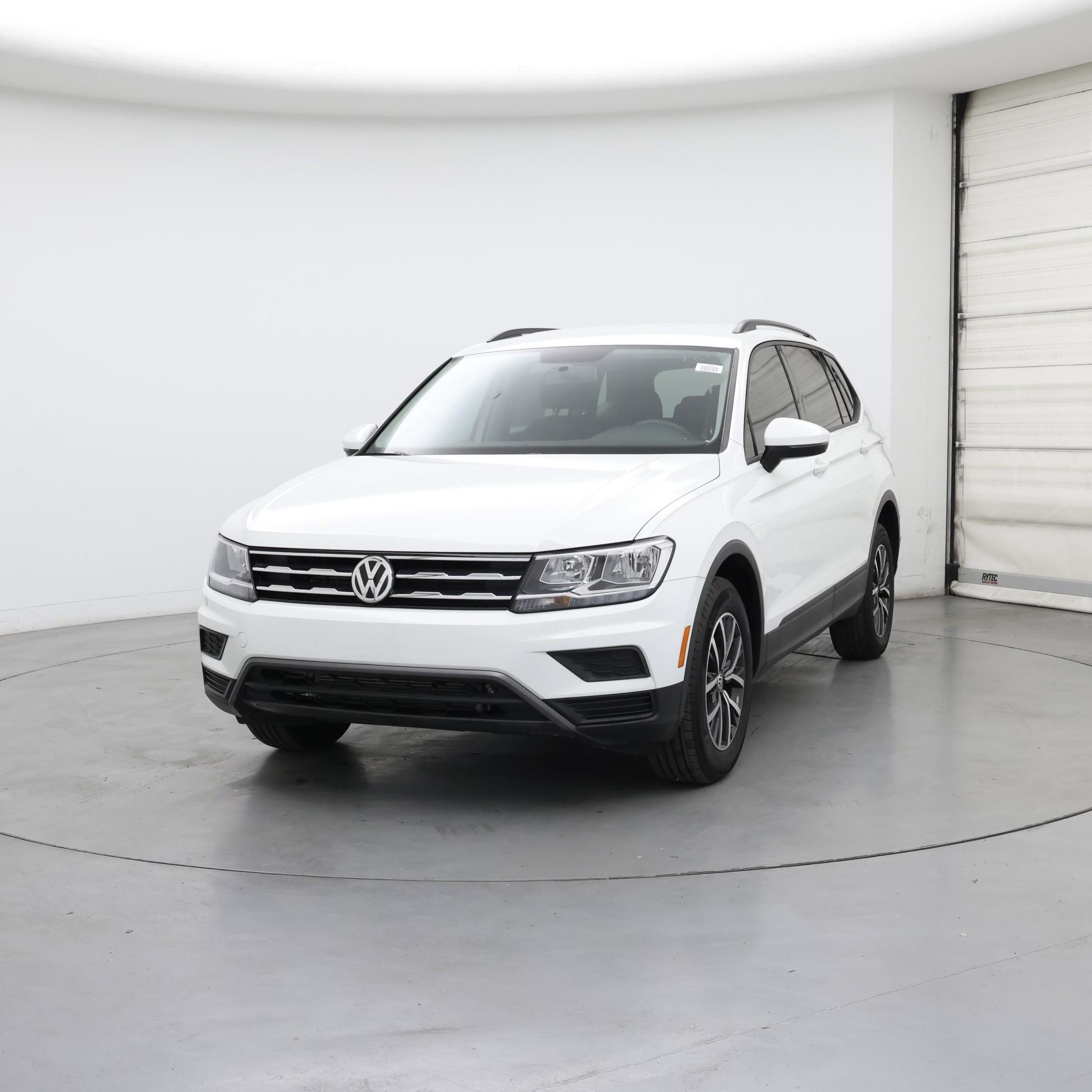 Thumbnail: 2021 Volkswagen Tiguan - 4