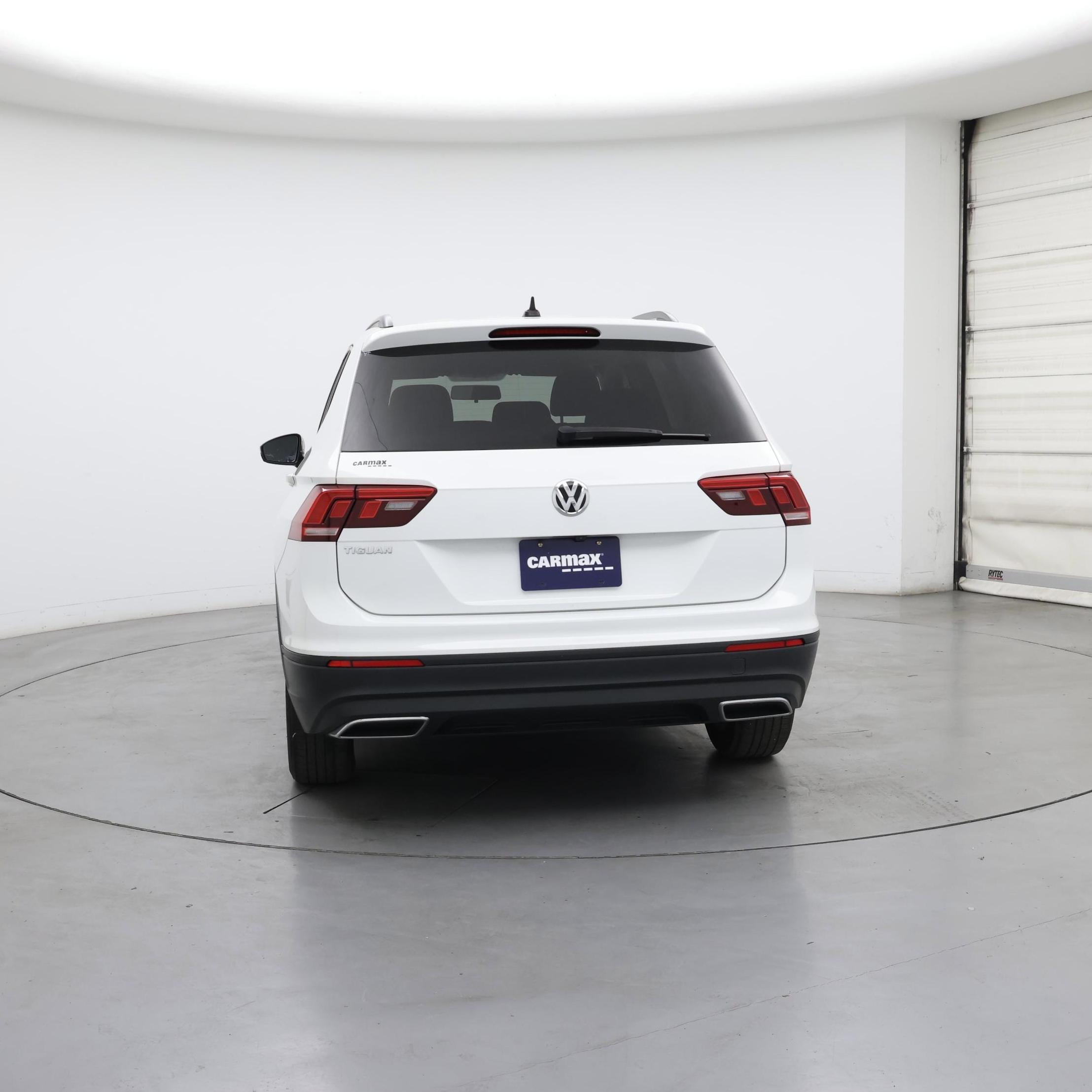 Thumbnail: 2021 Volkswagen Tiguan - 6