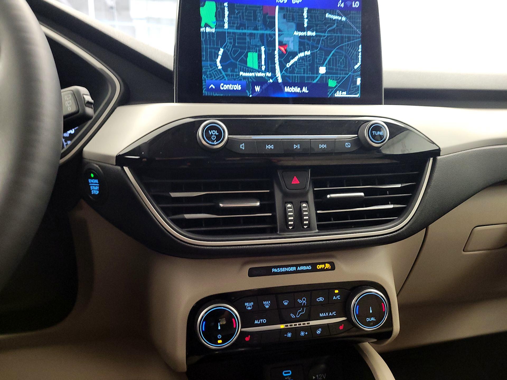 Thumbnail: 2022 Ford Escape - 13