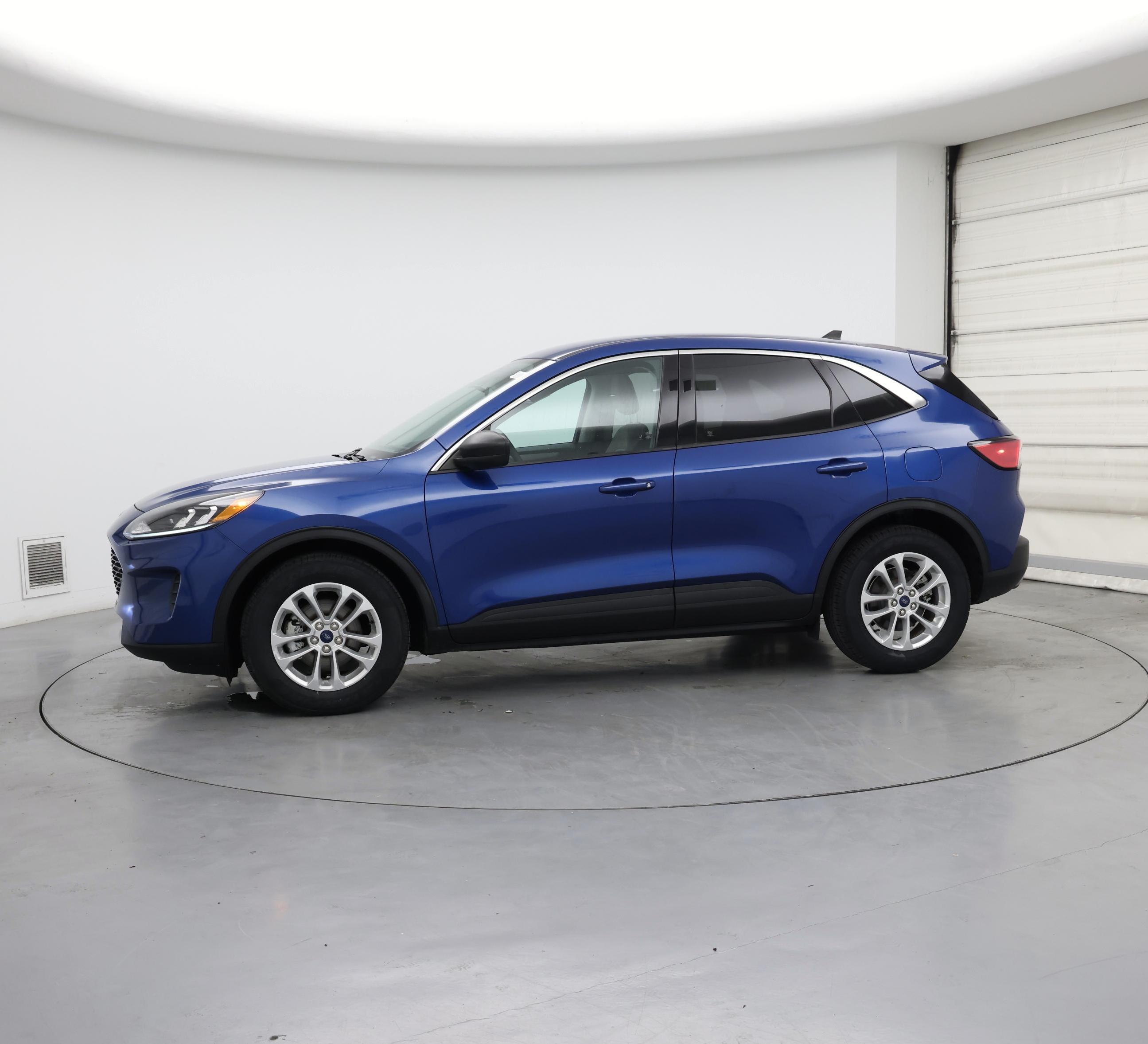 Thumbnail: 2022 Ford Escape - 3