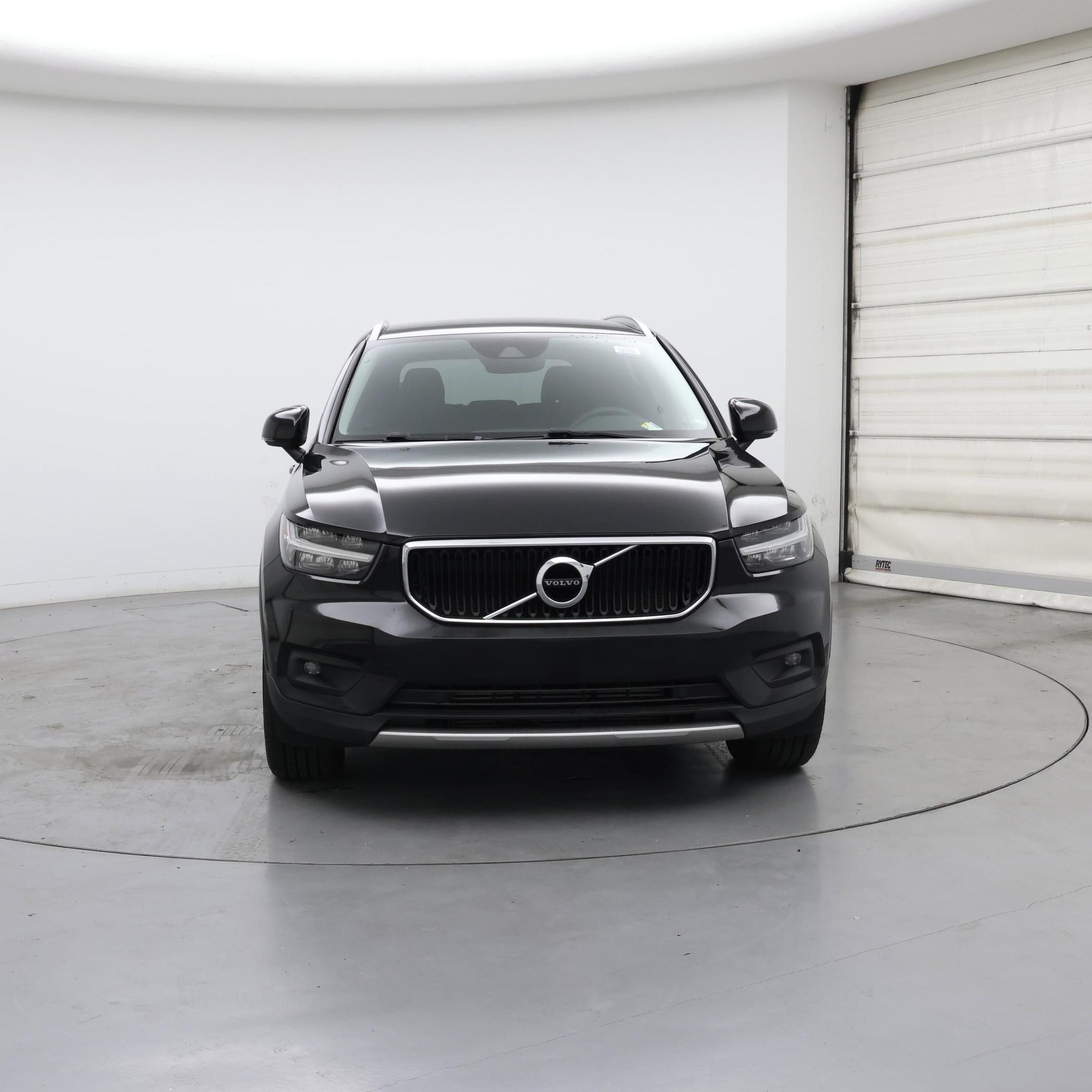 Thumbnail: 2022 Volvo XC40 - 5