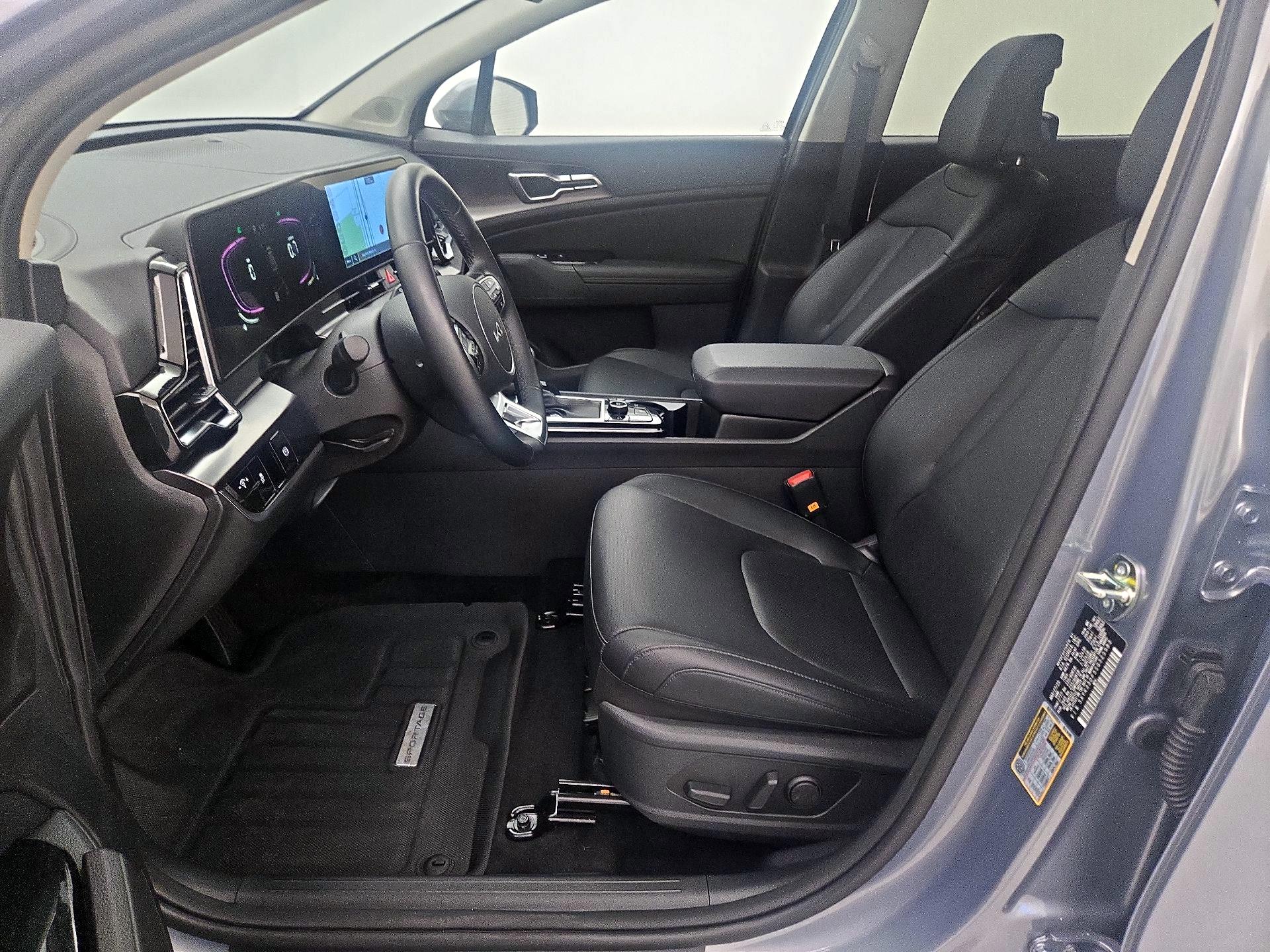 Thumbnail: 2025 Kia Sportage - 11