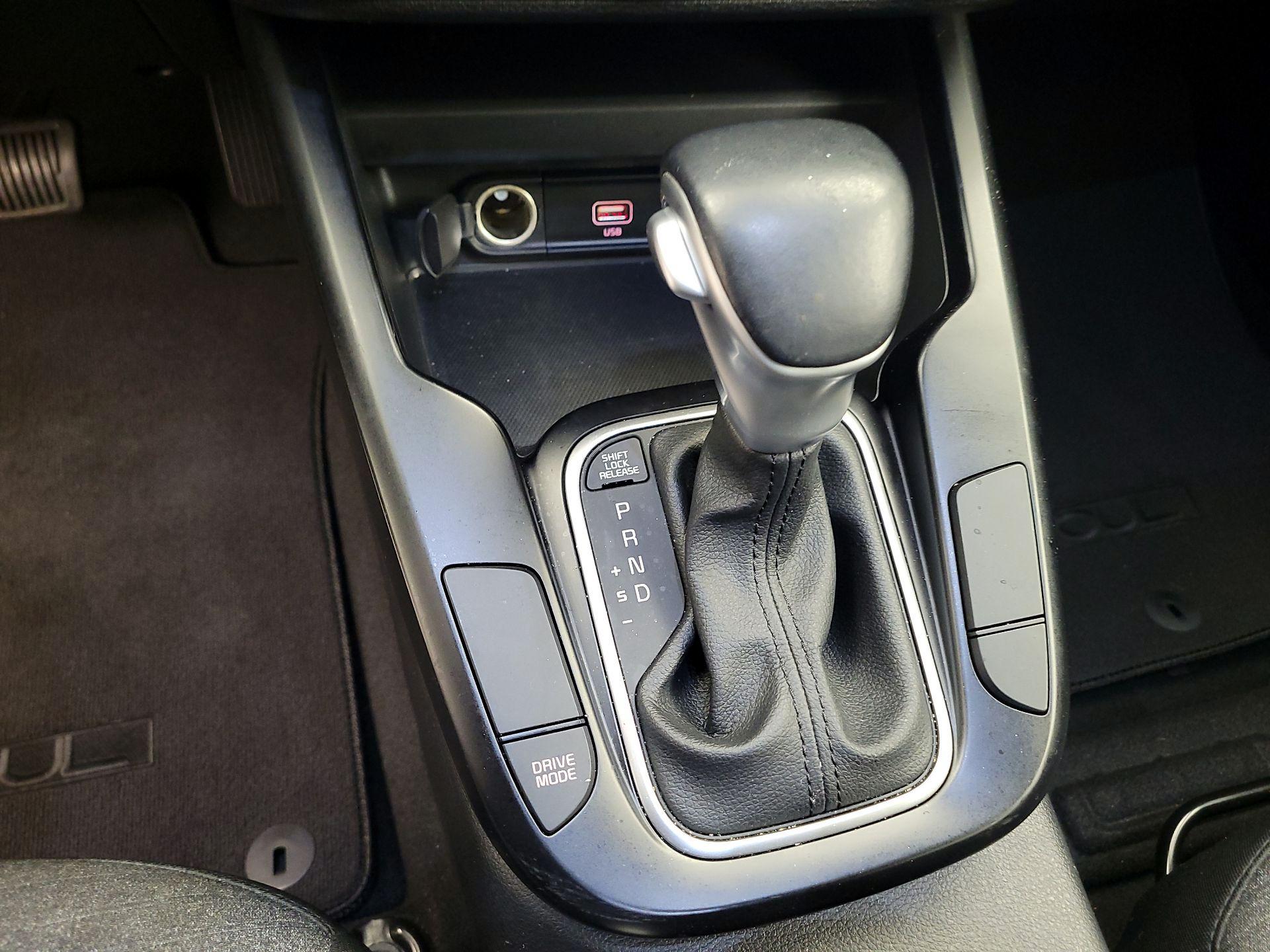 Thumbnail: 2021 Kia Soul - 15