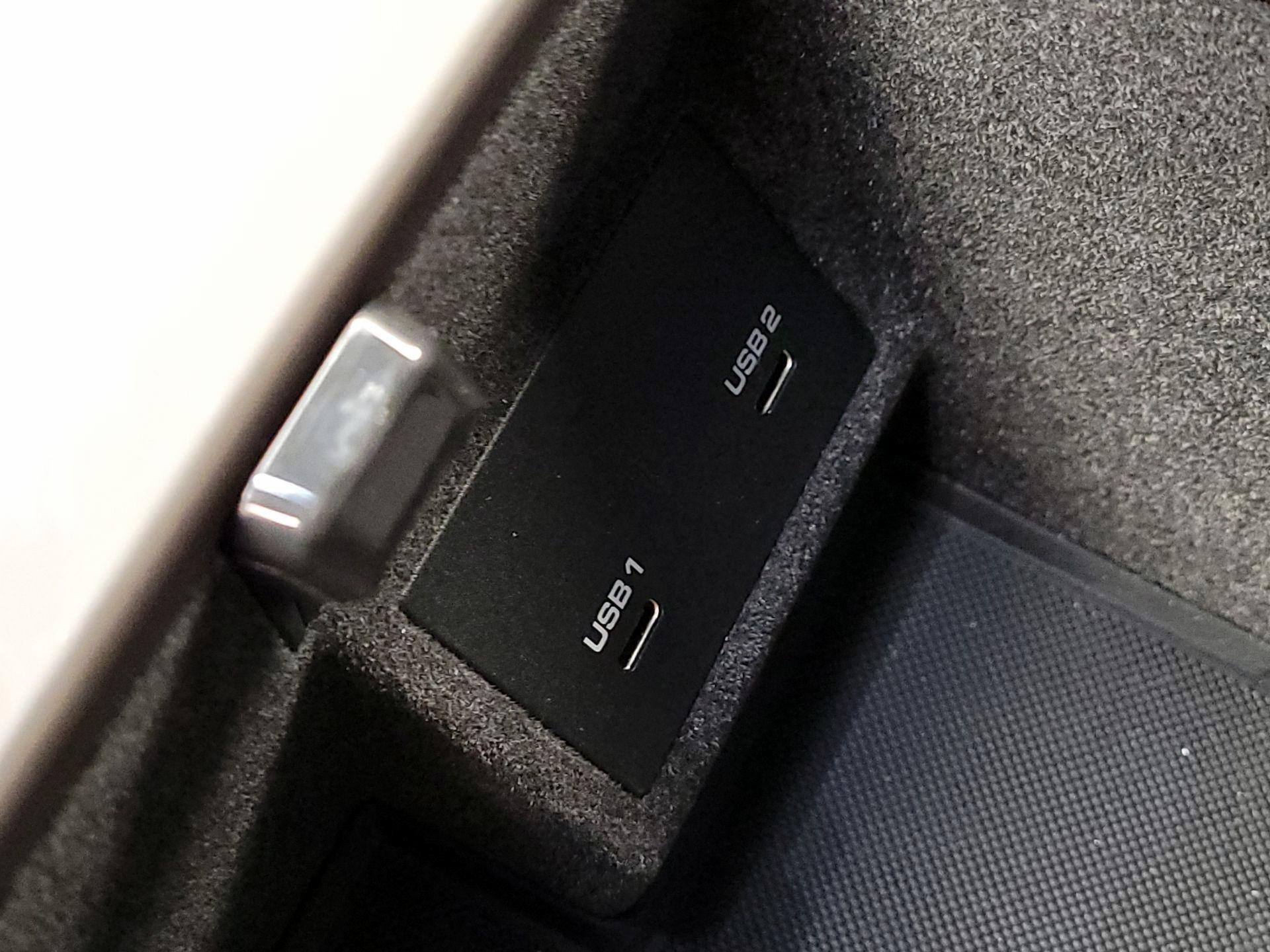 Thumbnail: 2022 Porsche Macan - 18