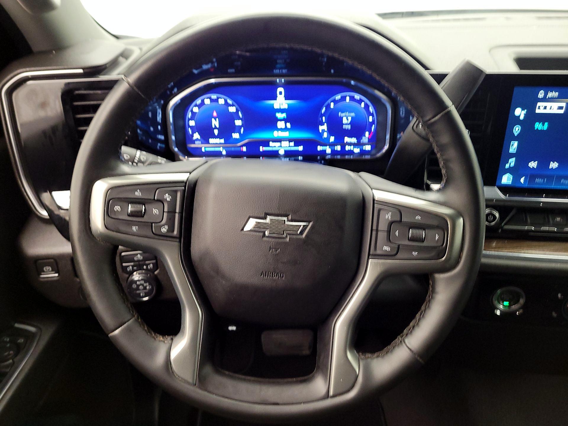 Thumbnail: 2023 Chevrolet Silverado 1500 - 10