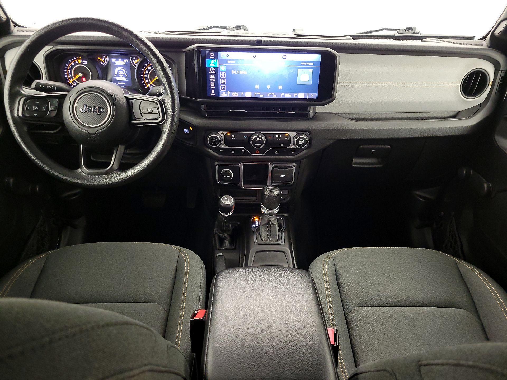 Thumbnail: 2024 Jeep Gladiator - 9