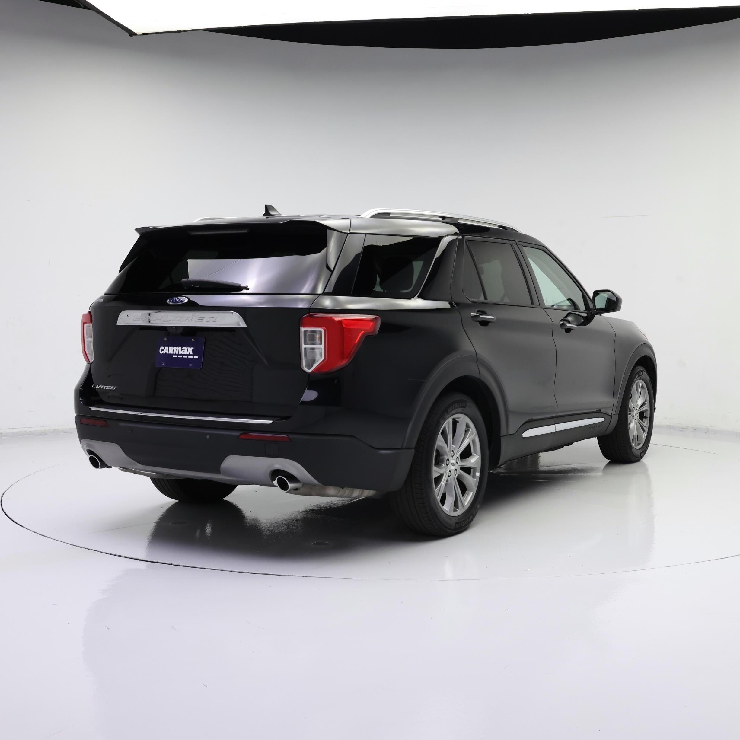 Thumbnail: 2023 Ford Explorer - 8