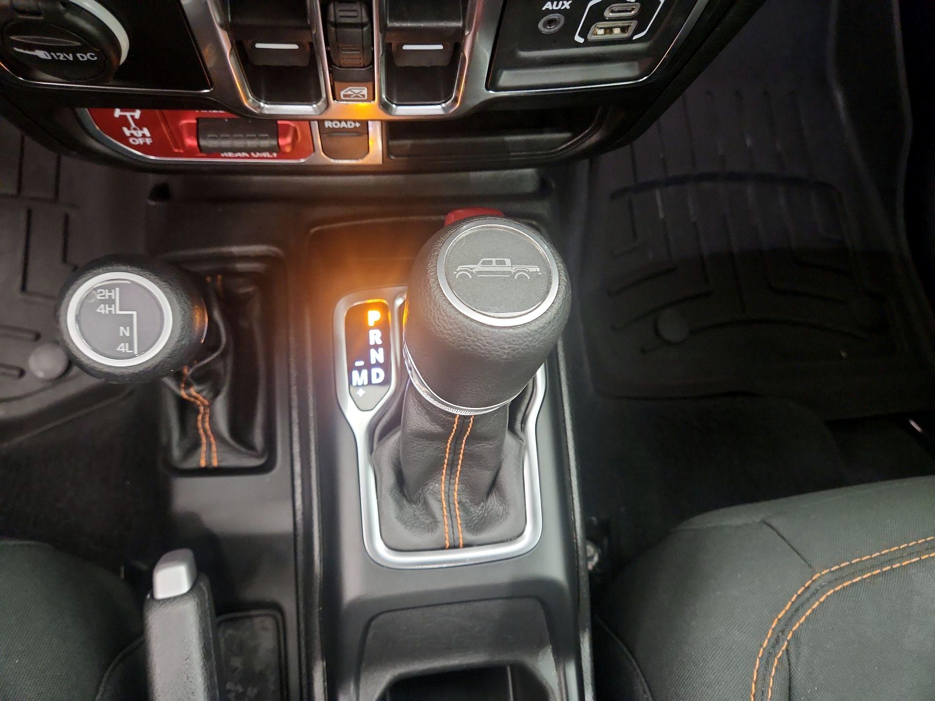 Thumbnail: 2021 Jeep Gladiator - 17