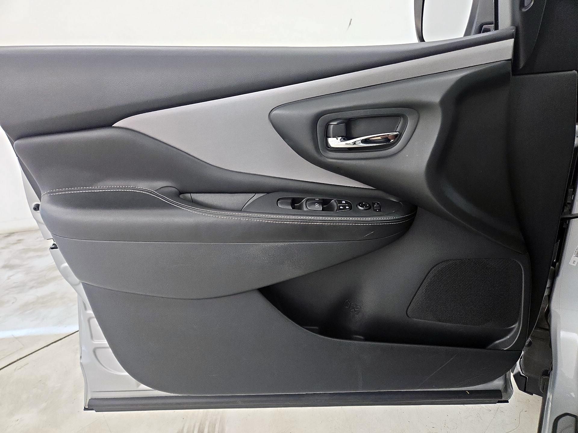 Thumbnail: 2020 Nissan Murano - 12