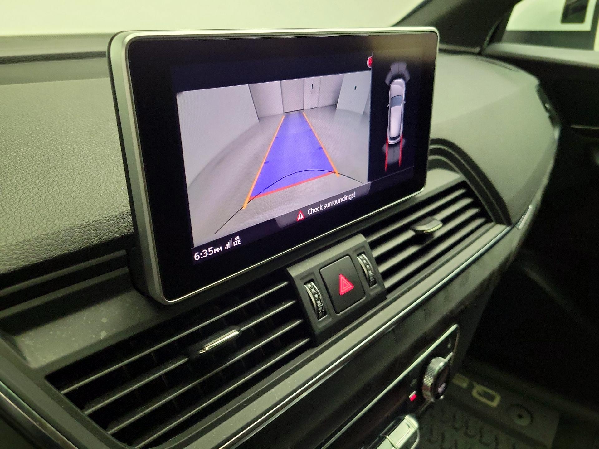 Thumbnail: 2020 Audi Q5 - 15