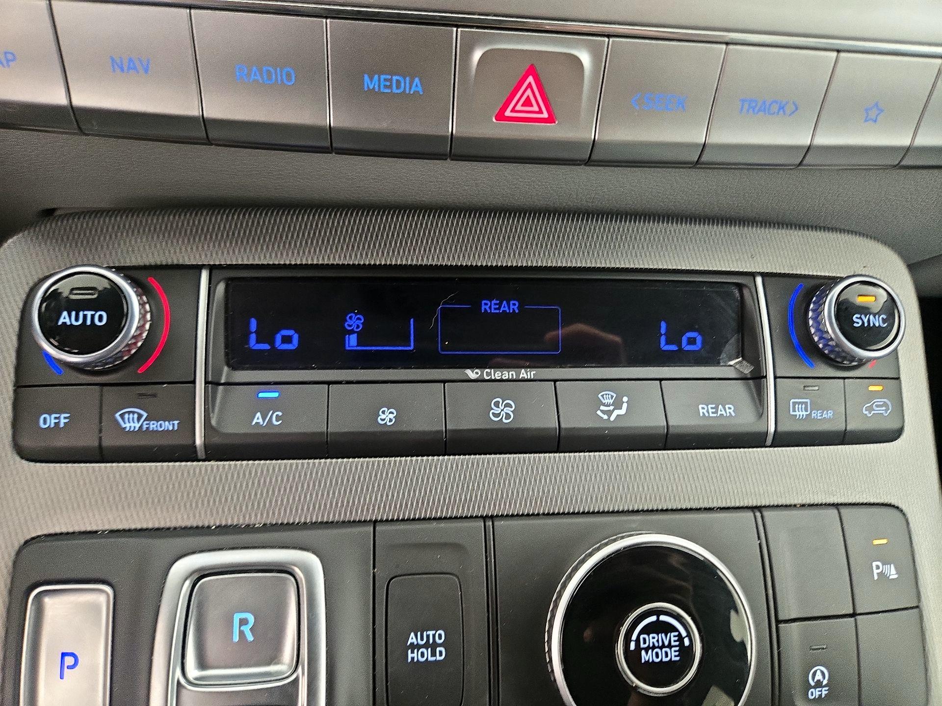 Thumbnail: 2022 Hyundai Palisade - 16