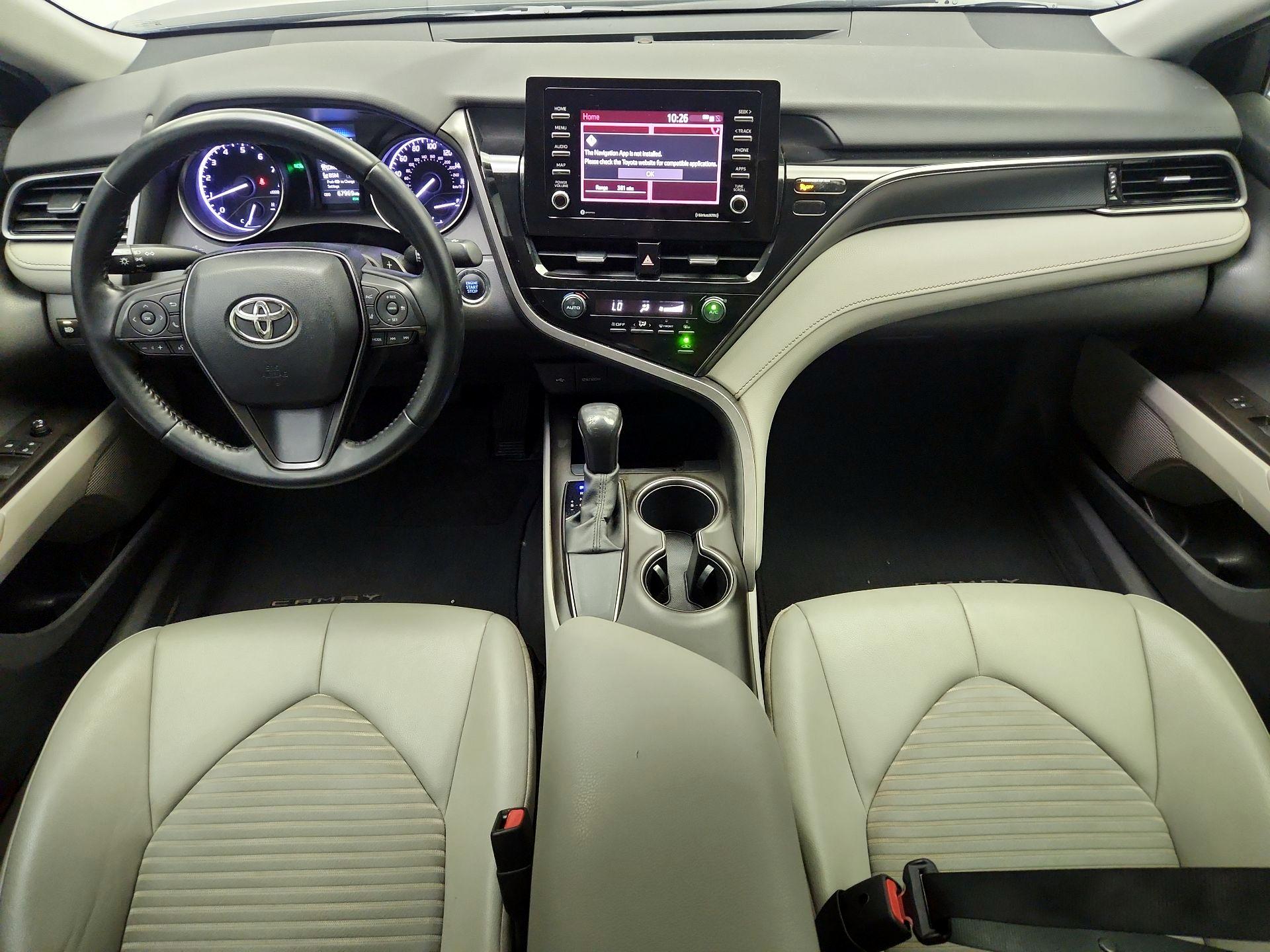 Thumbnail: 2021 Toyota Camry - 9