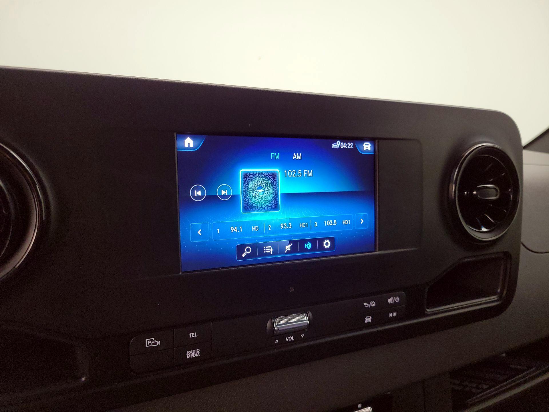 Thumbnail: 2024 Mercedes-Benz Sprinter - 15