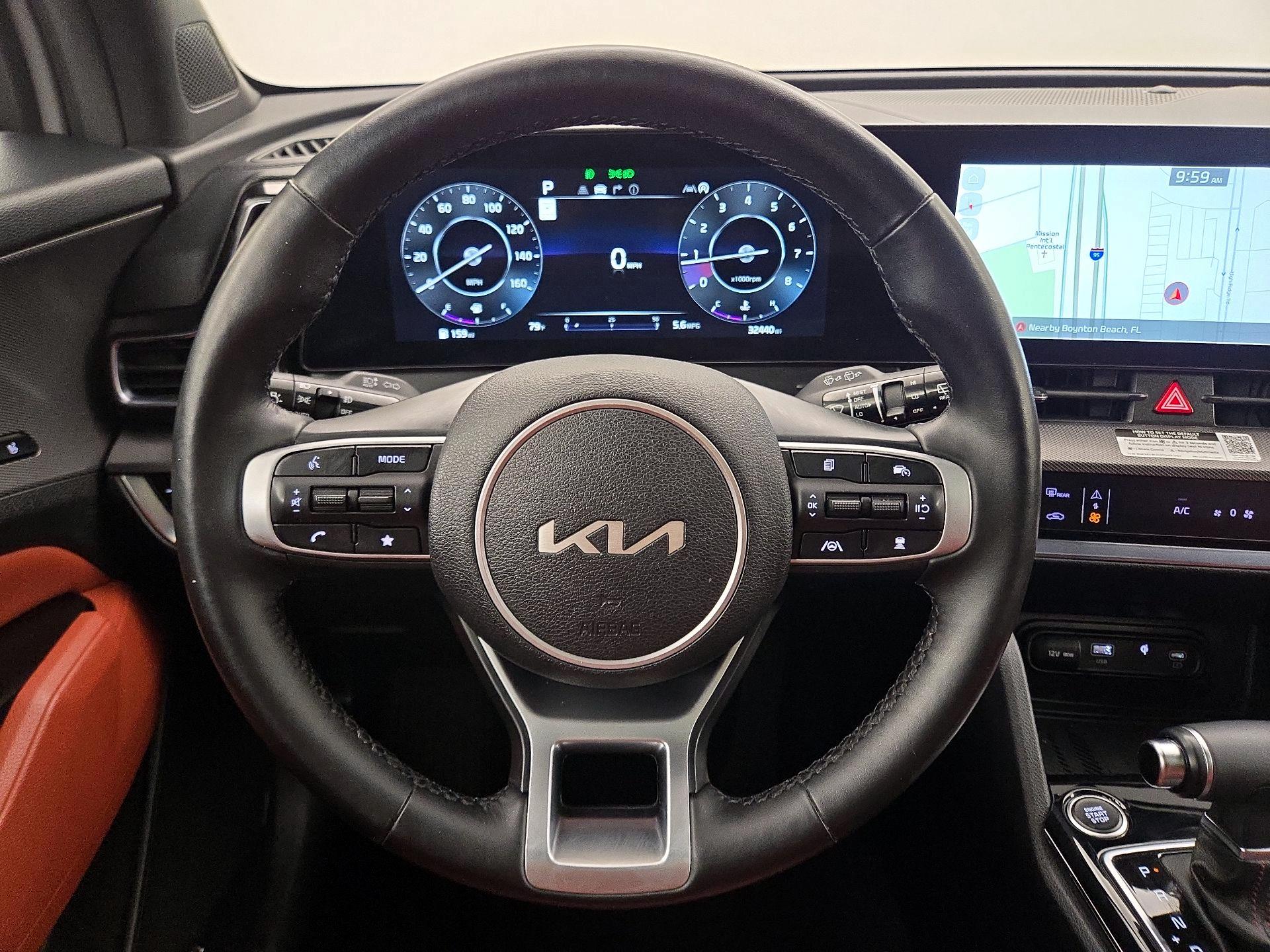 Thumbnail: 2023 Kia Sportage - 10