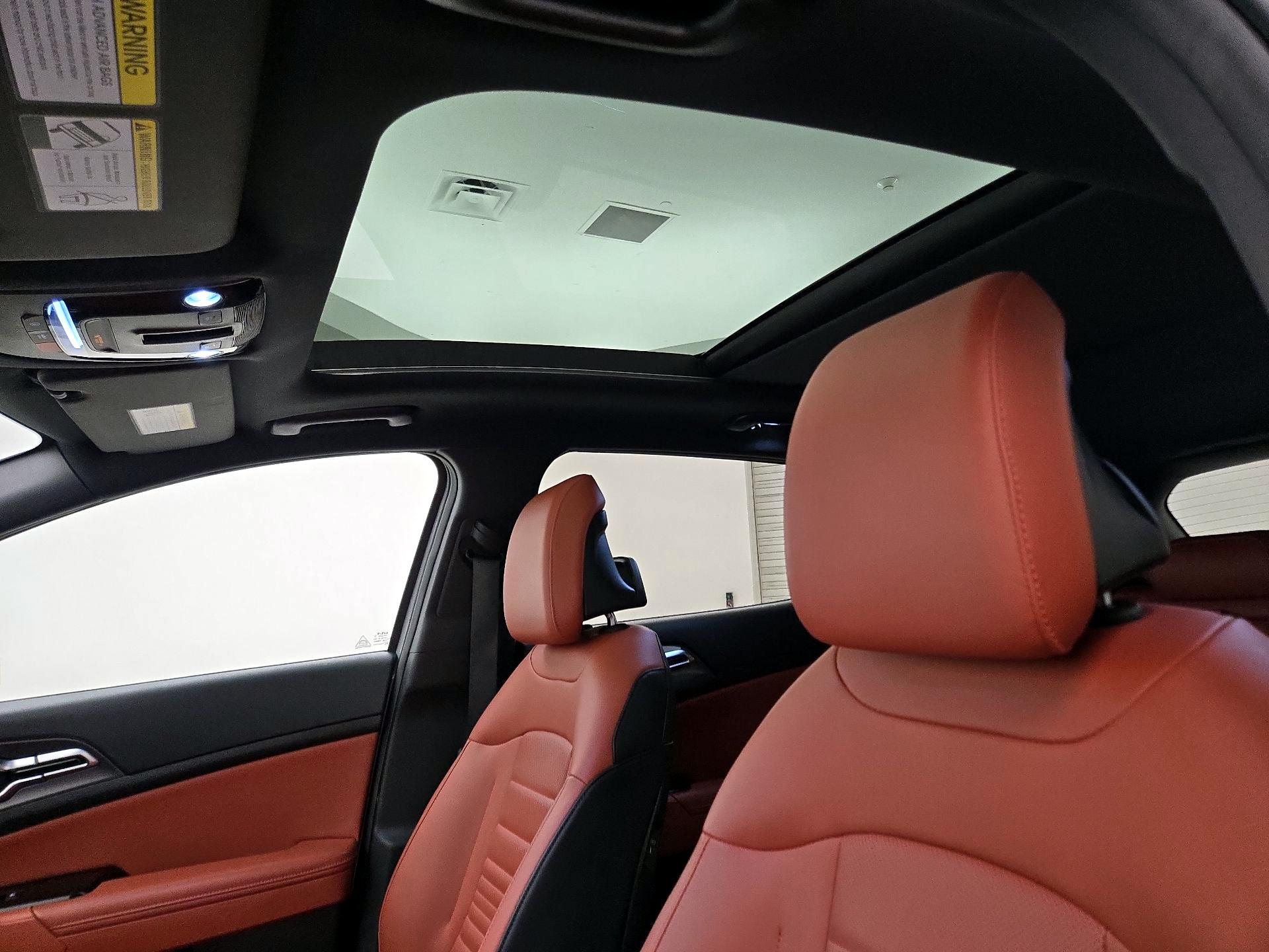 Thumbnail: 2023 Kia Sportage - 20