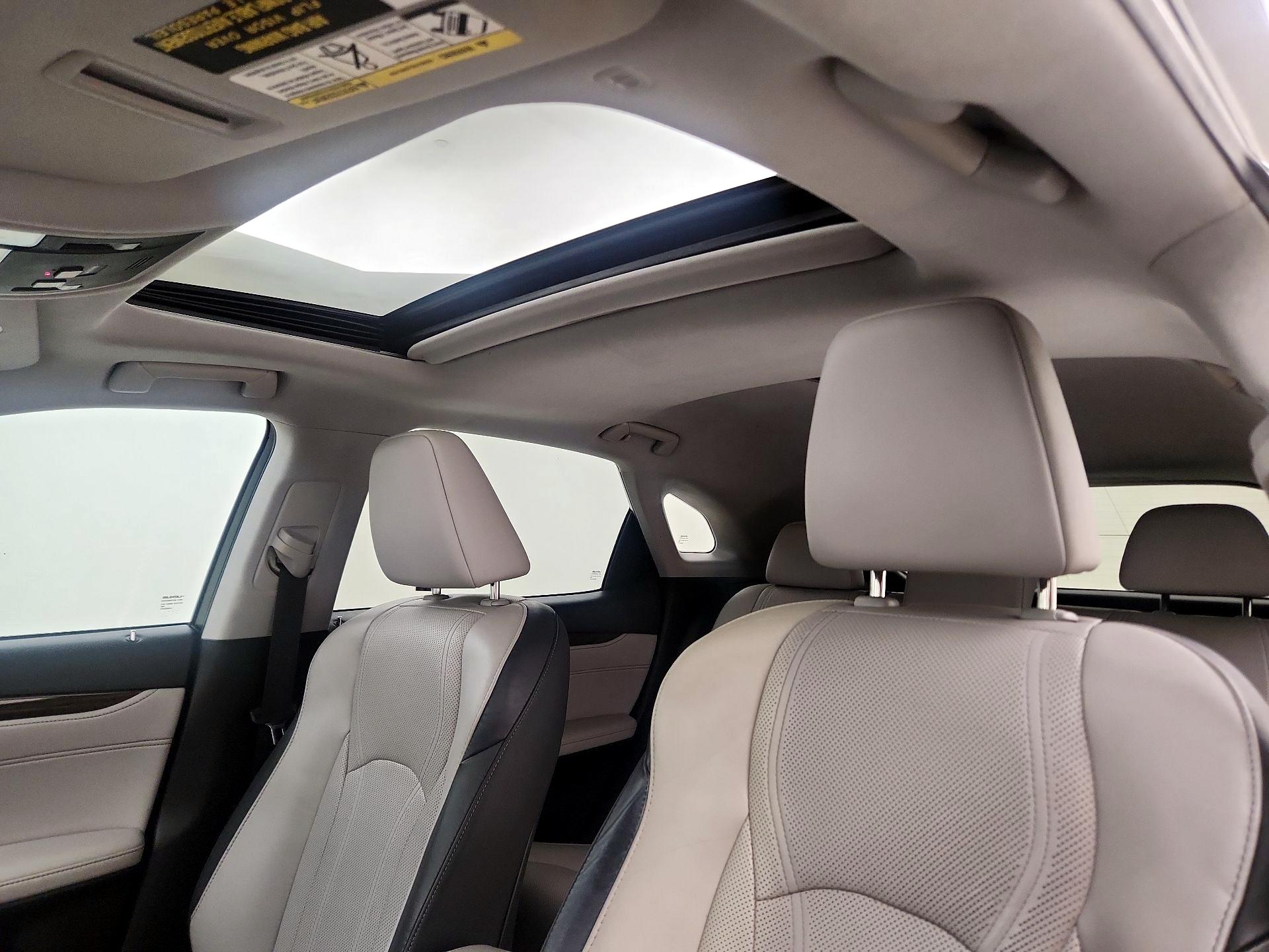 Thumbnail: 2017 Lexus RX - 19