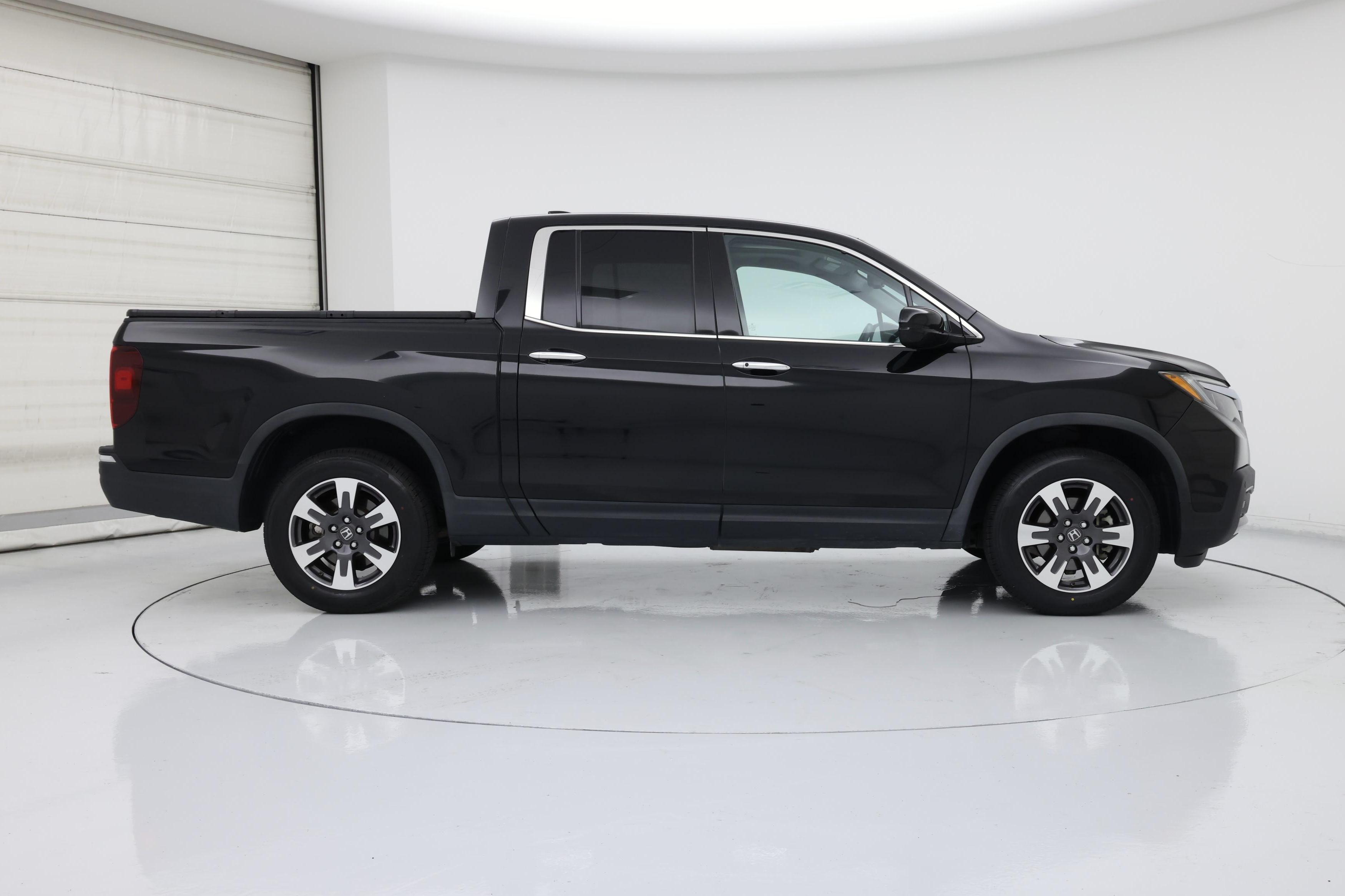 Thumbnail: 2019 Honda Ridgeline - 7