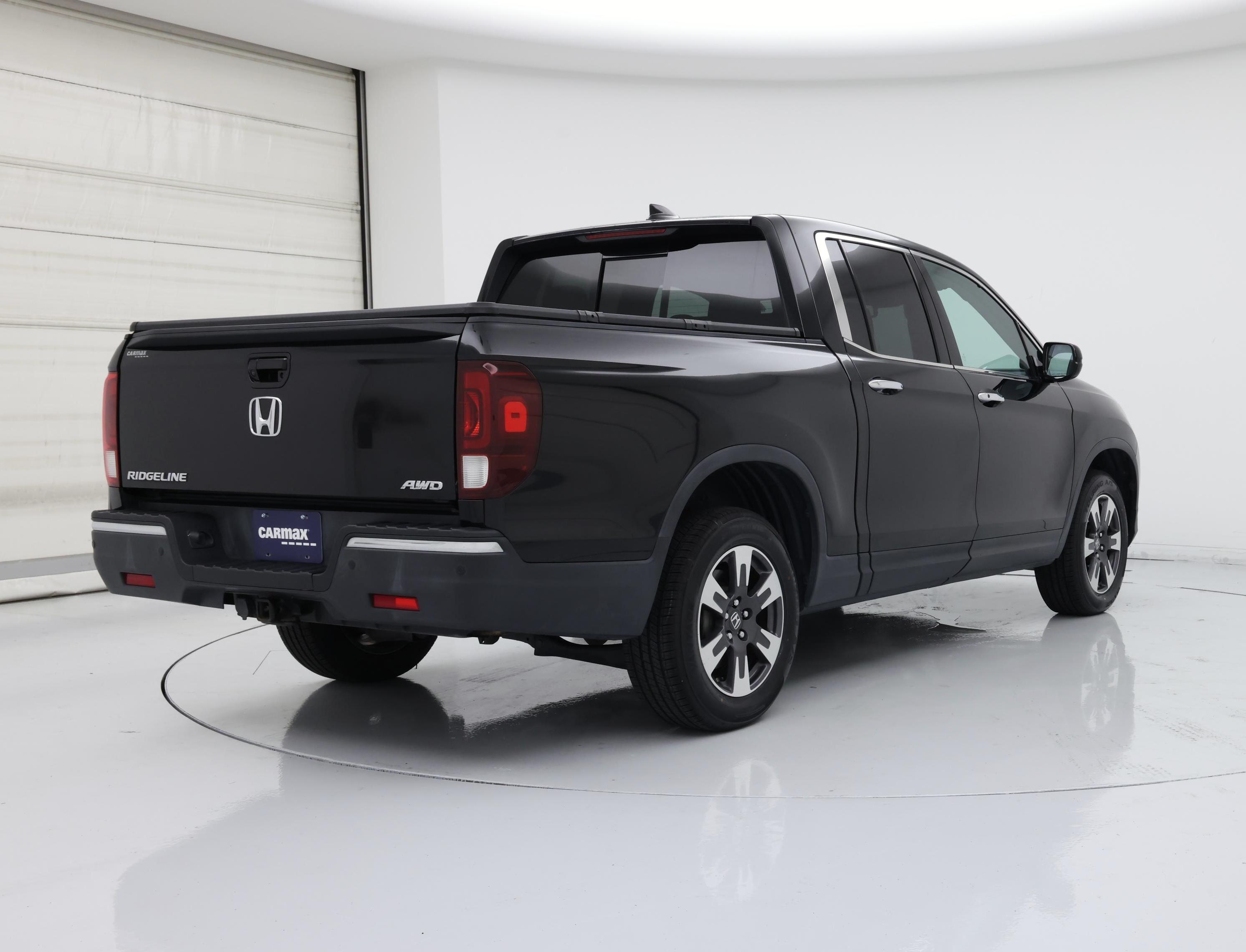 Thumbnail: 2019 Honda Ridgeline - 8