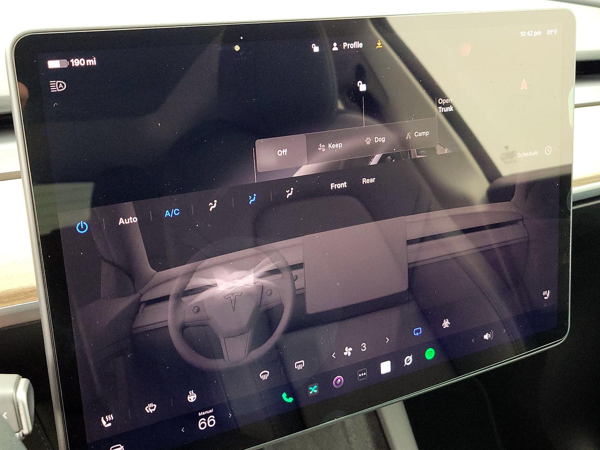 Thumbnail: 2023 Tesla Model Y - 17
