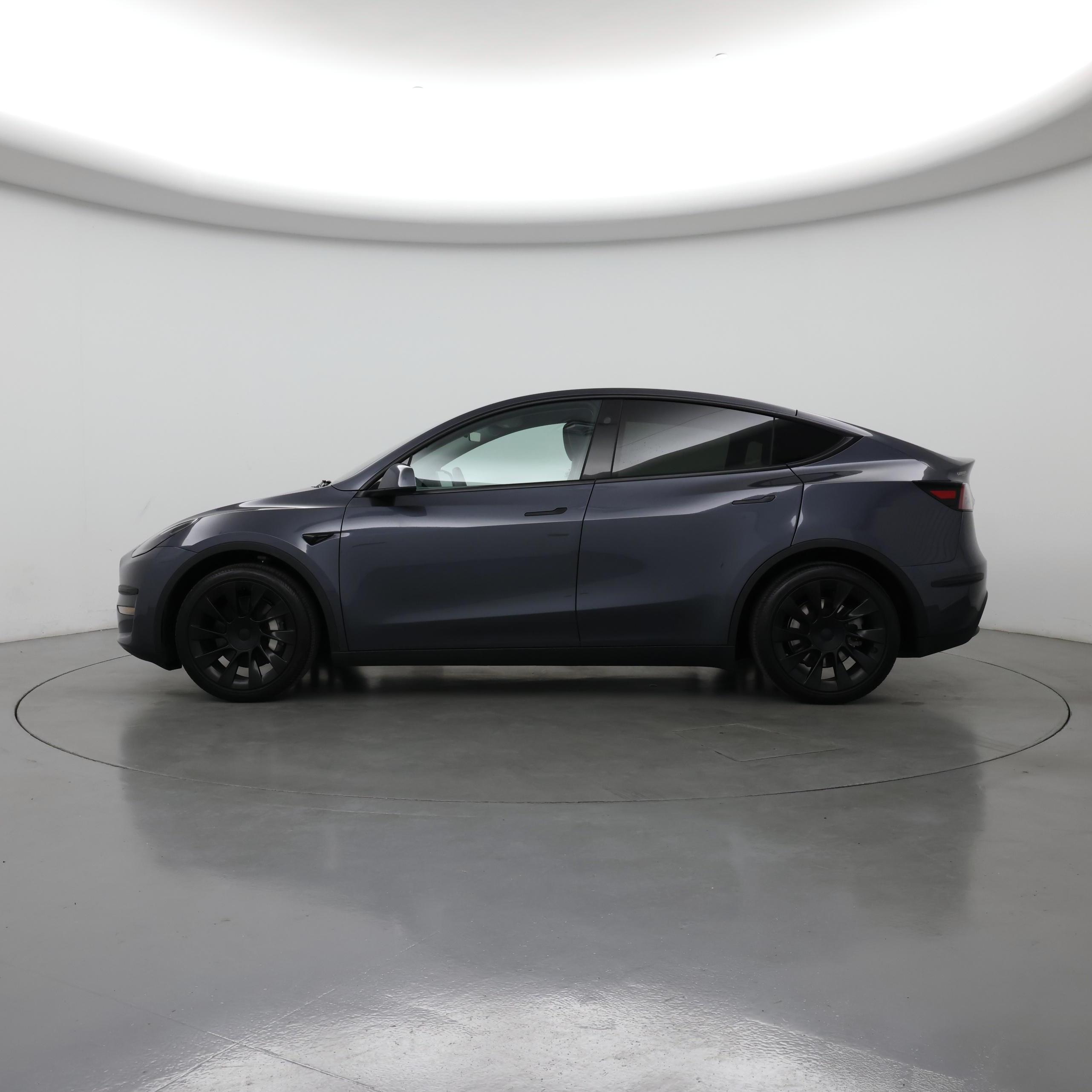 Thumbnail: 2023 Tesla Model Y - 3