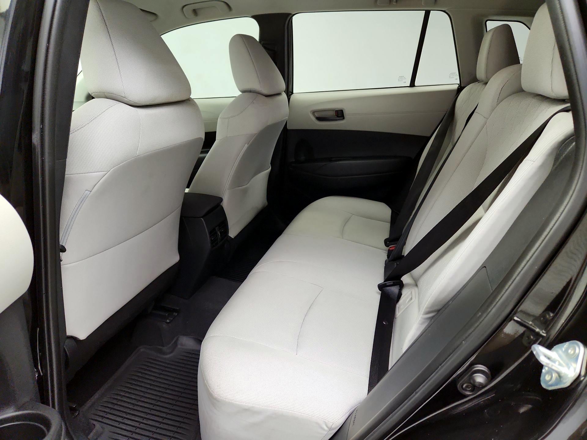 Thumbnail: 2022 Toyota Corolla Cross - 19